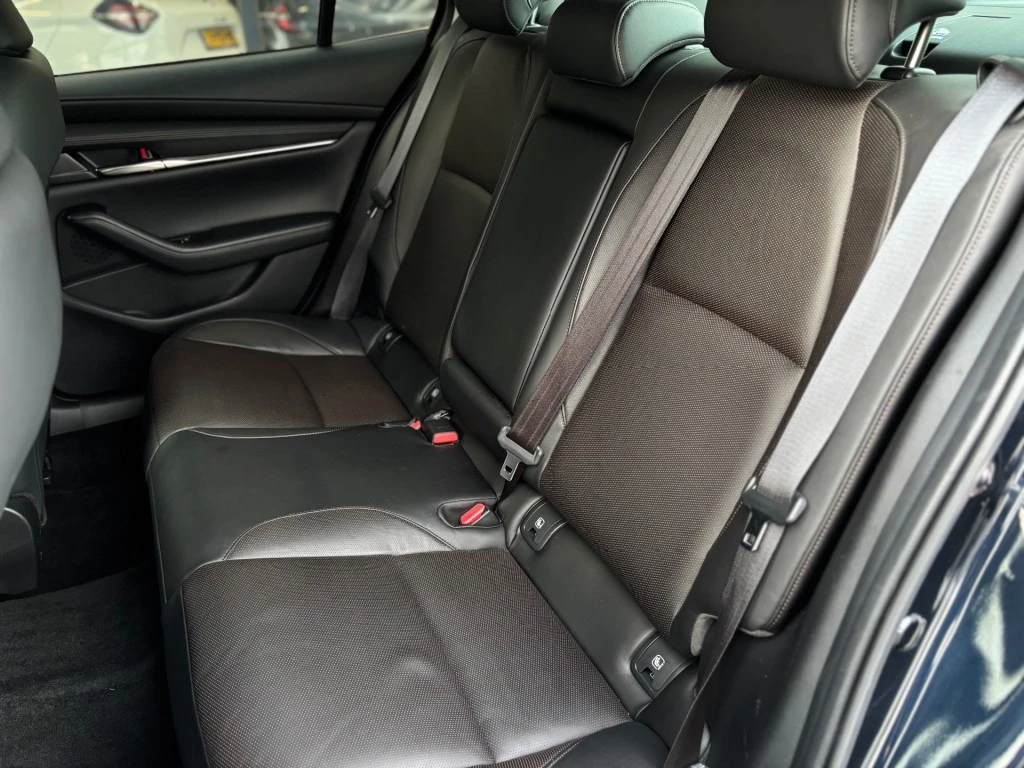 Hoofdafbeelding Mazda 3