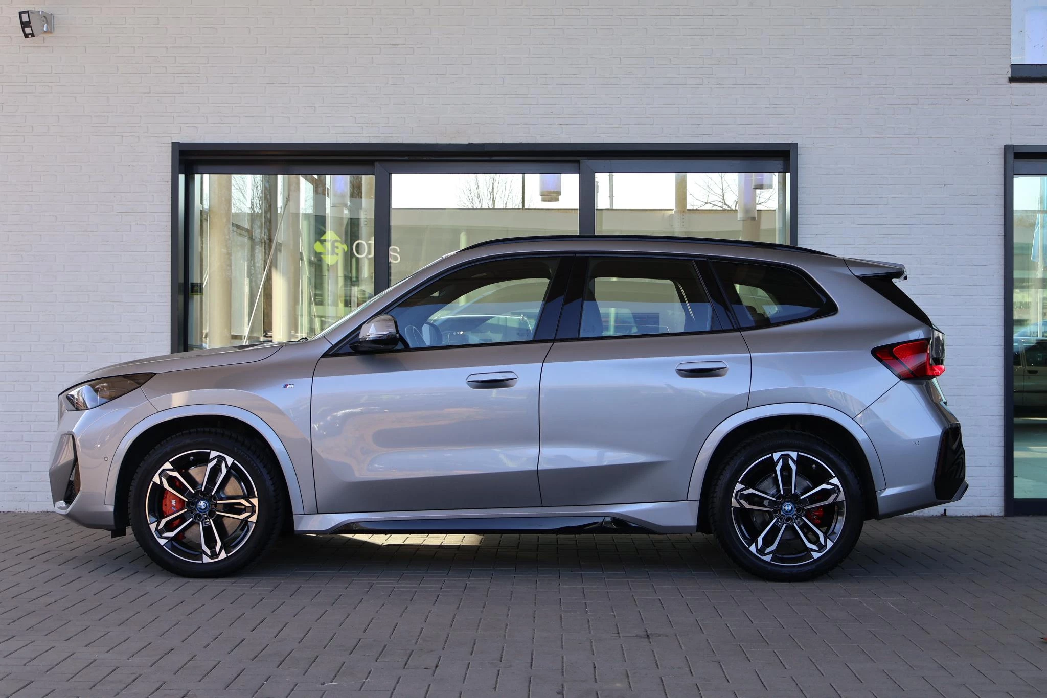 Hoofdafbeelding BMW iX1