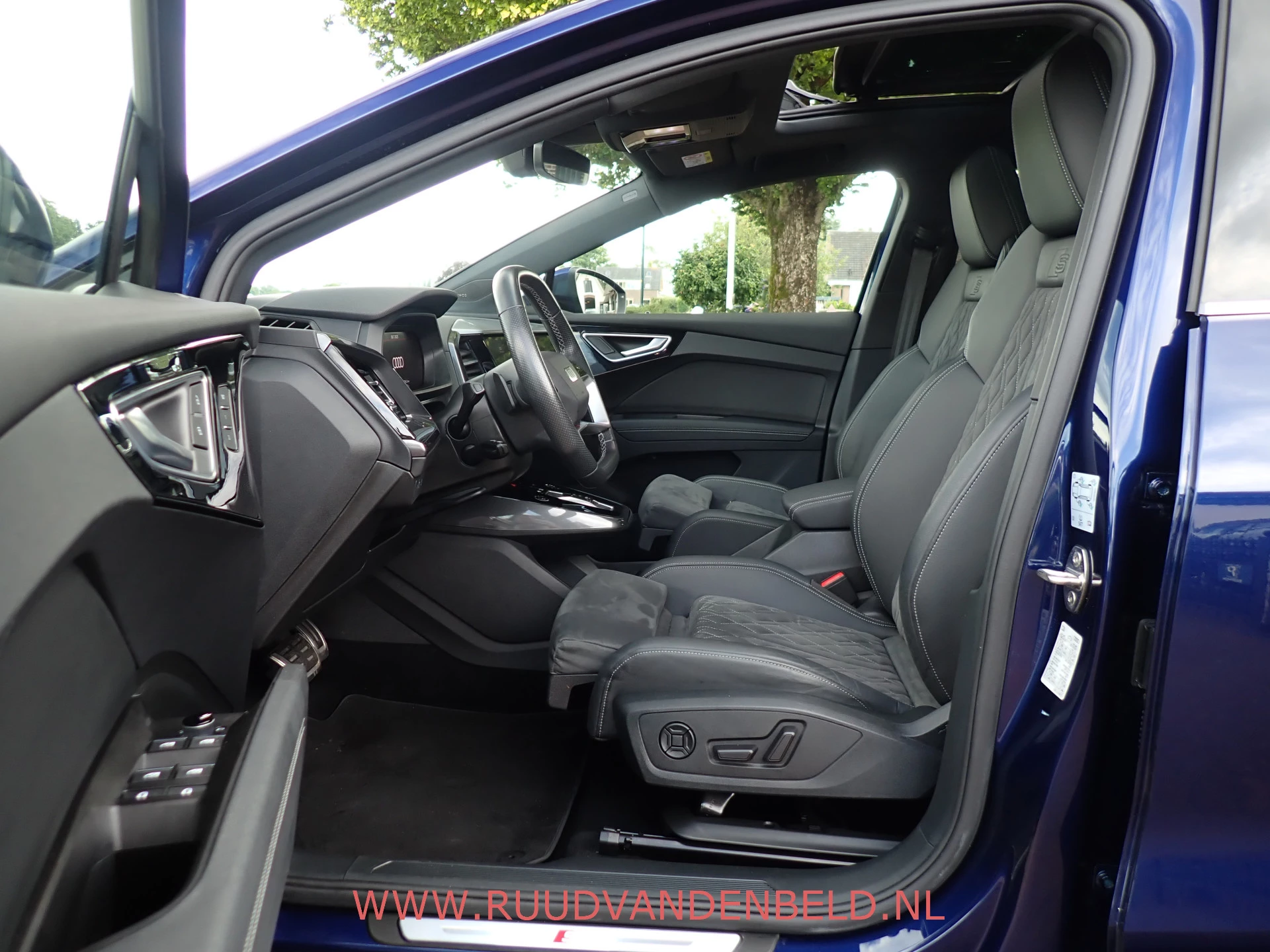 Hoofdafbeelding Audi Q4 e-tron