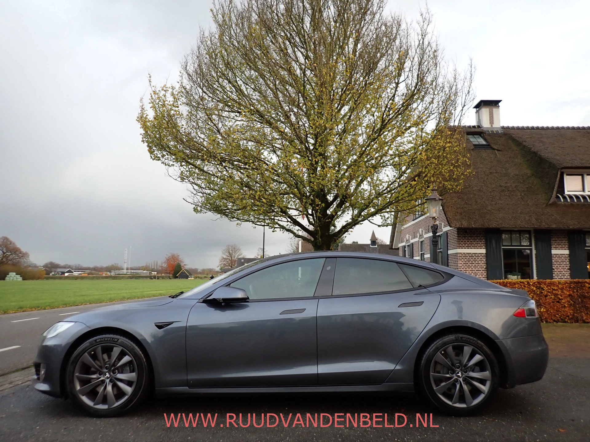 Hoofdafbeelding Tesla Model S