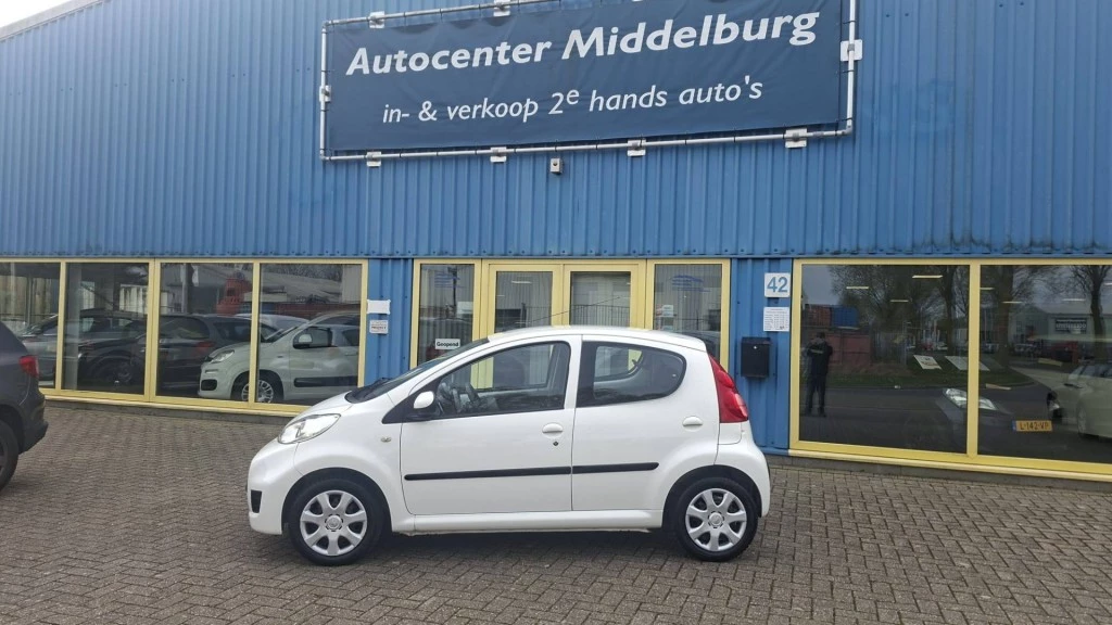 Hoofdafbeelding Peugeot 107