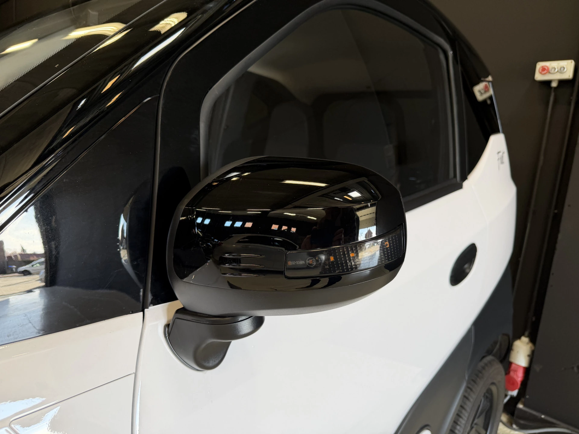 Hoofdafbeelding Silence S04