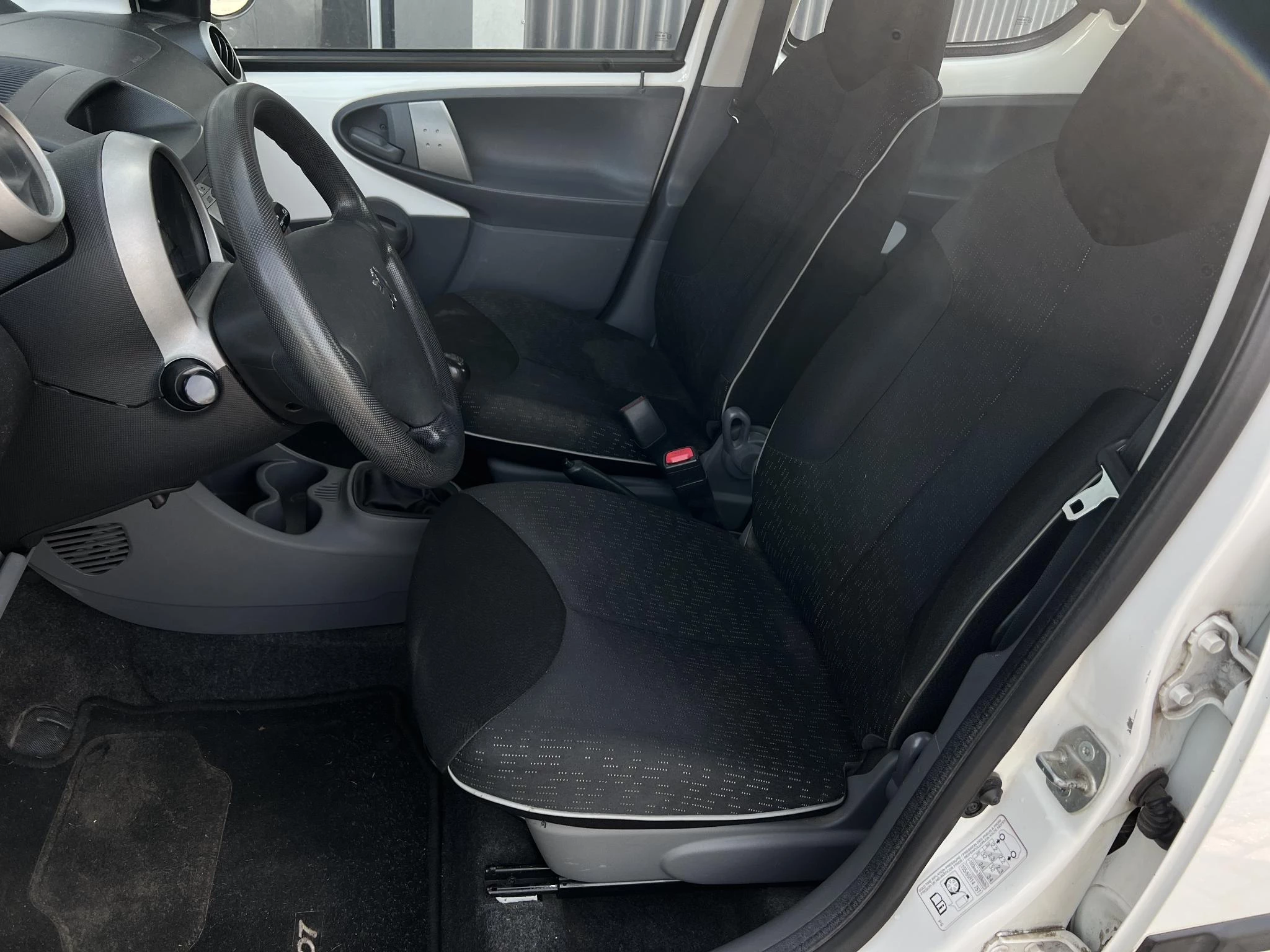 Hoofdafbeelding Peugeot 107