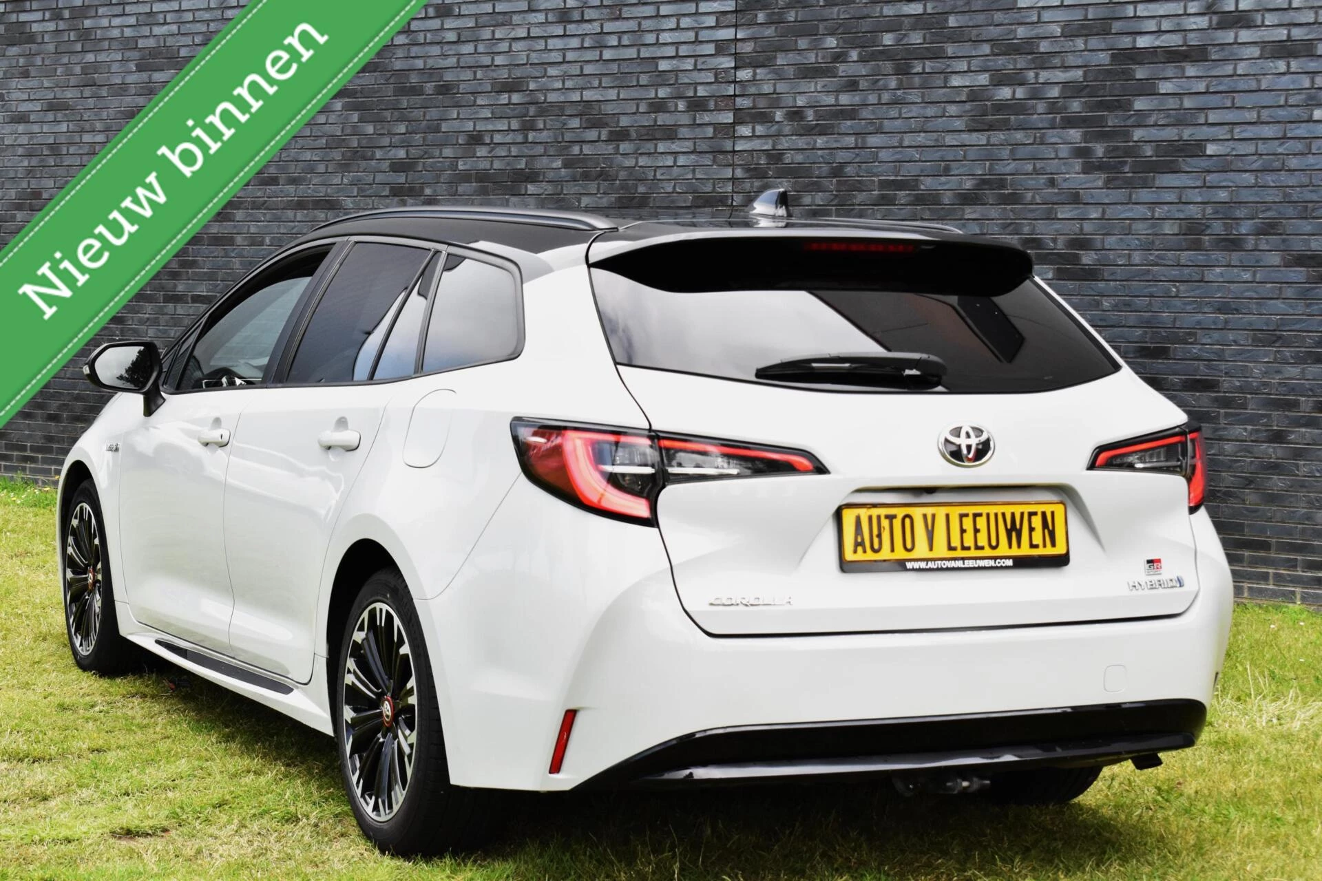 Hoofdafbeelding Toyota Corolla Touring Sports