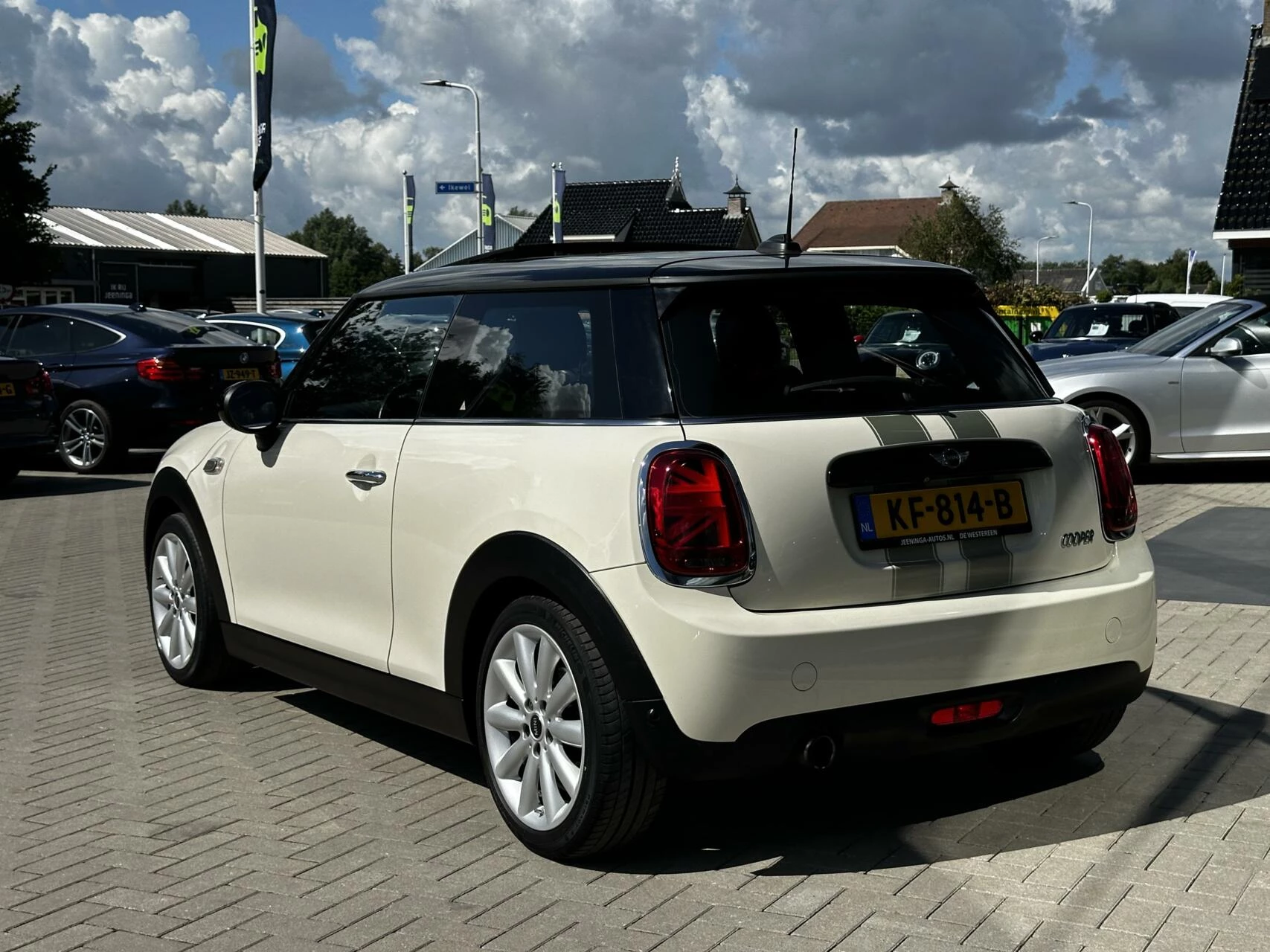 Hoofdafbeelding MINI Cooper