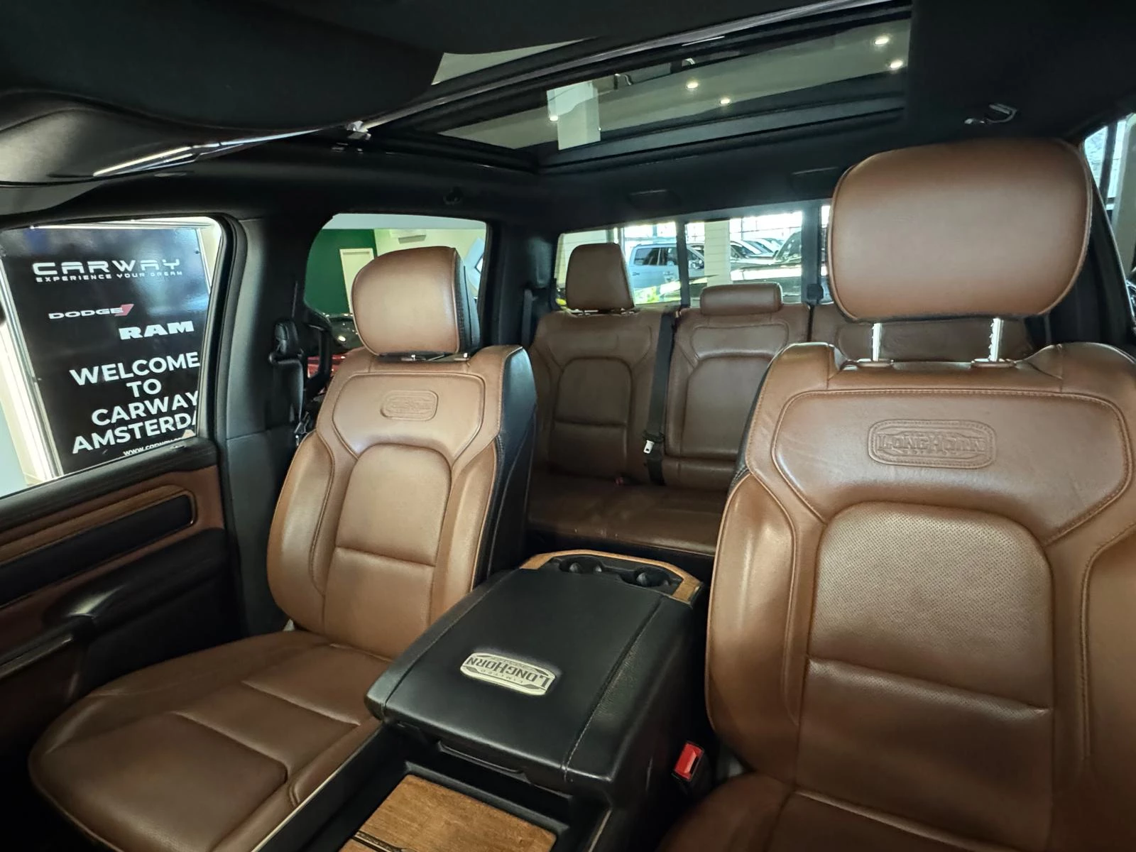 Hoofdafbeelding Dodge Ram Van