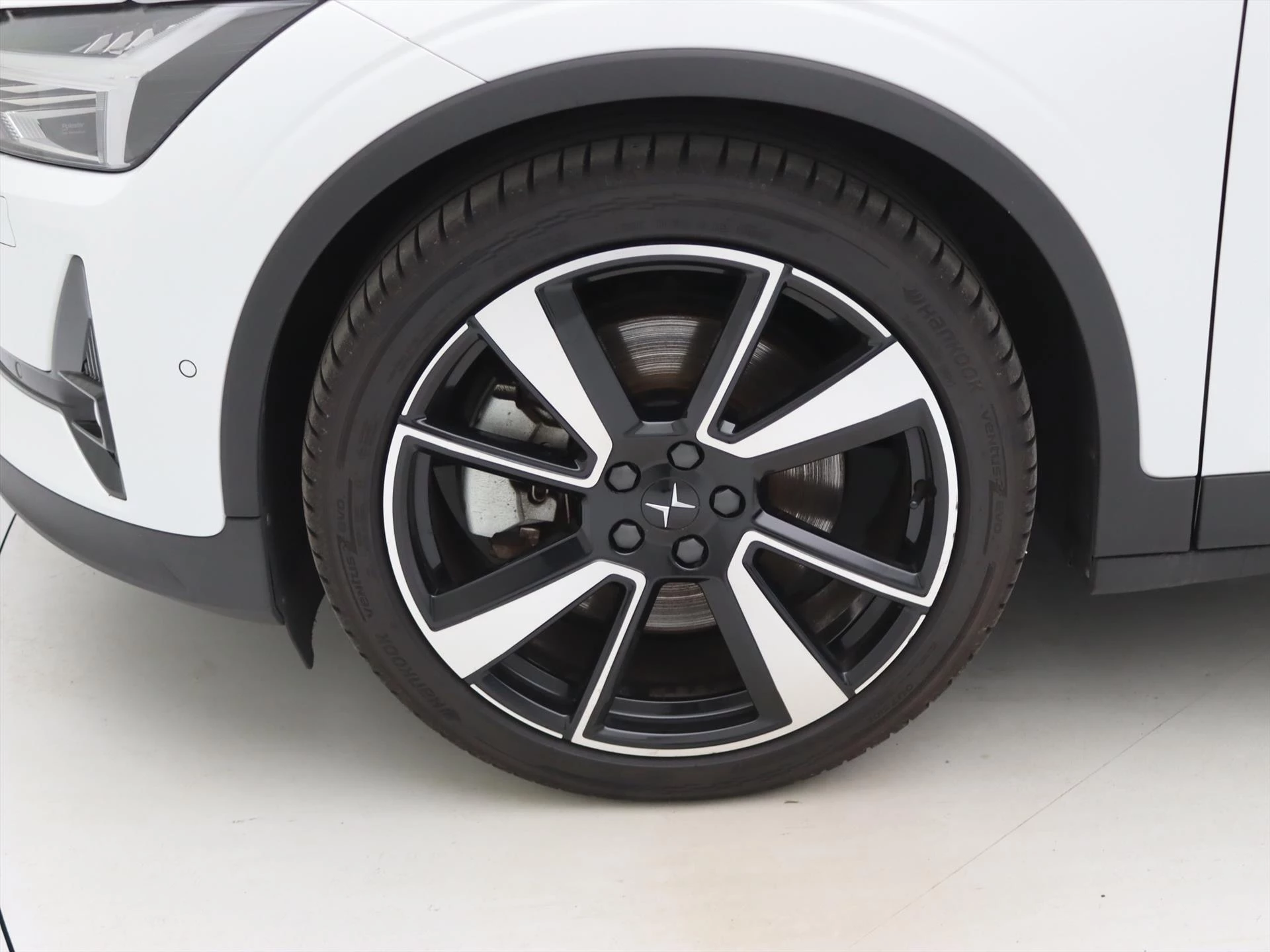 Hoofdafbeelding Polestar 2