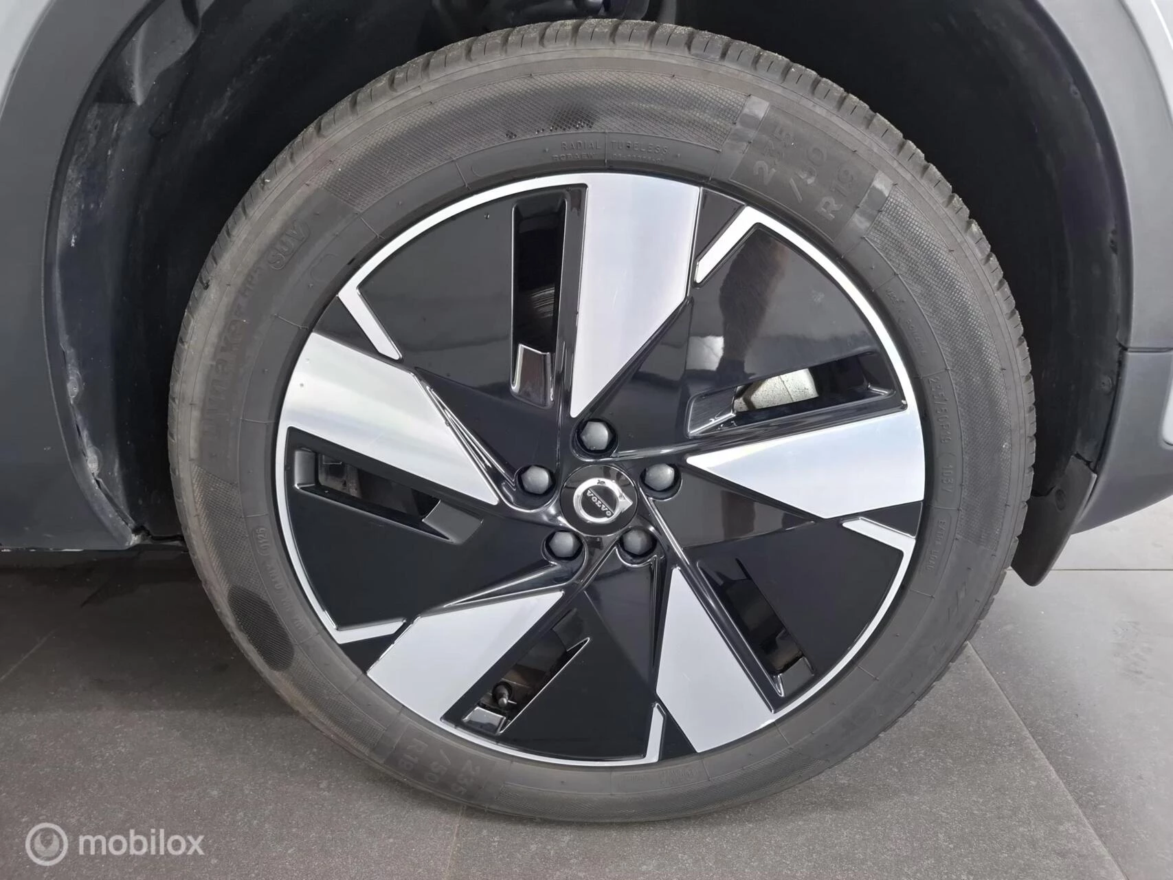 Hoofdafbeelding Volvo EX40