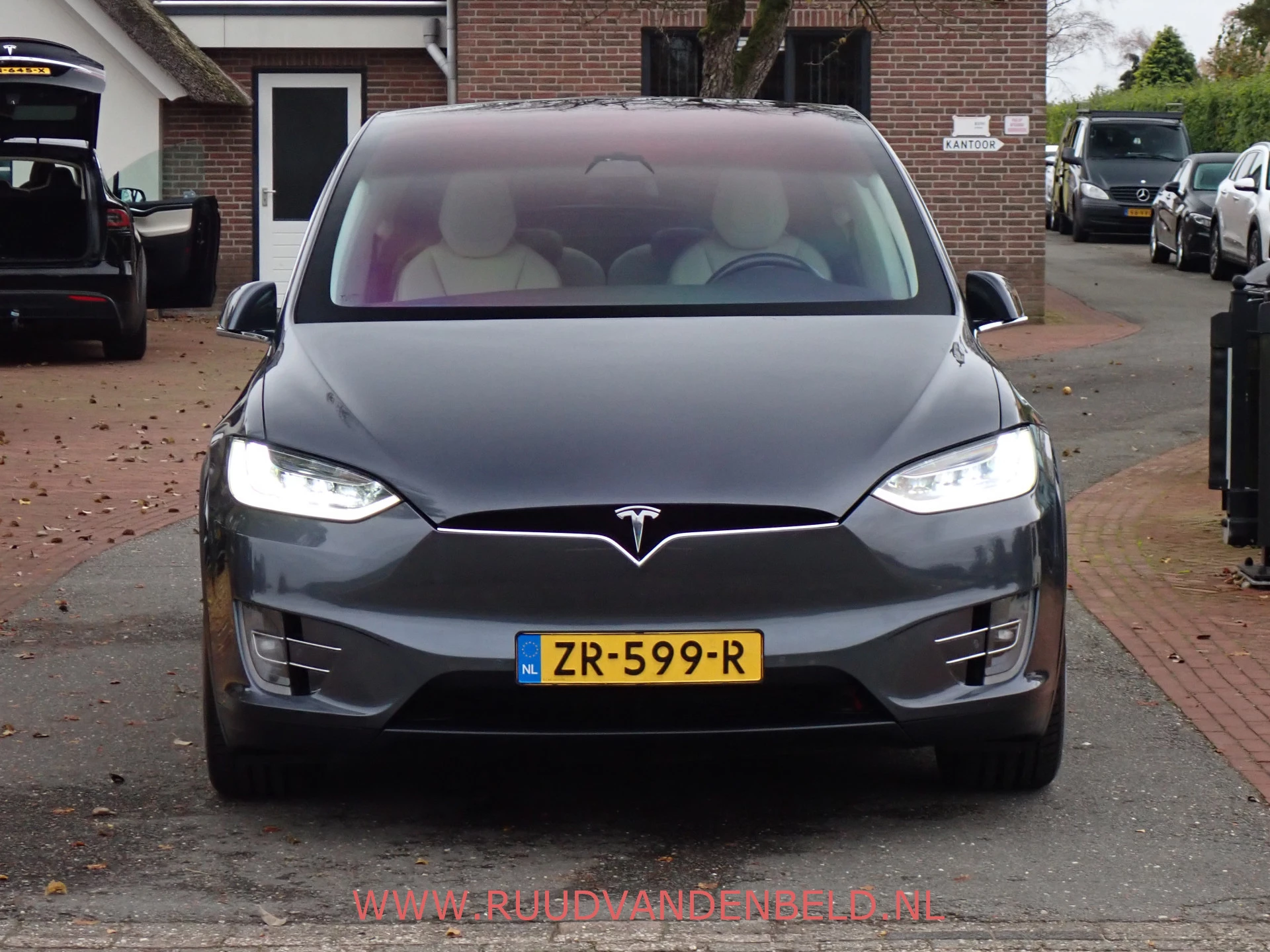Hoofdafbeelding Tesla Model X