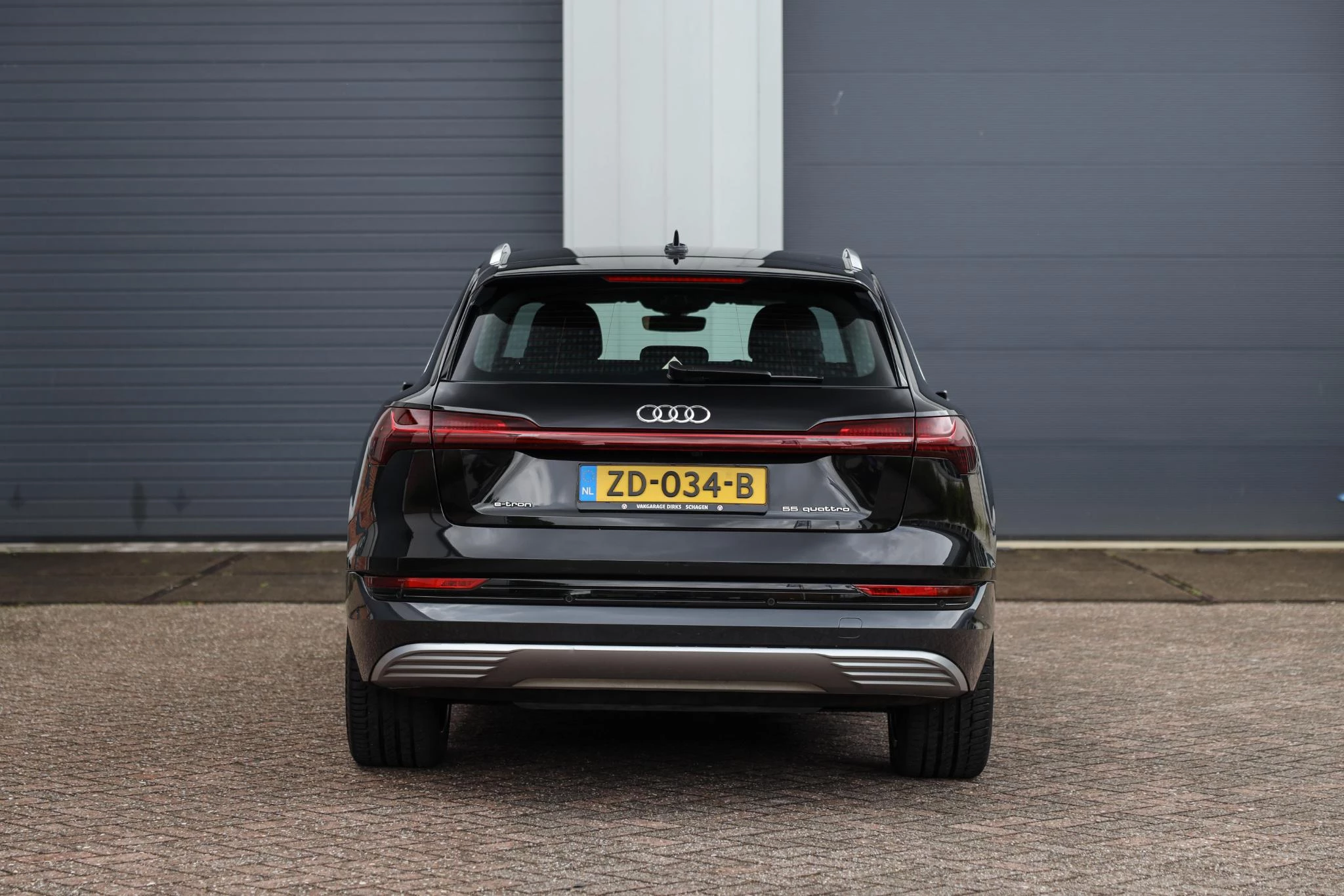 Hoofdafbeelding Audi e-tron