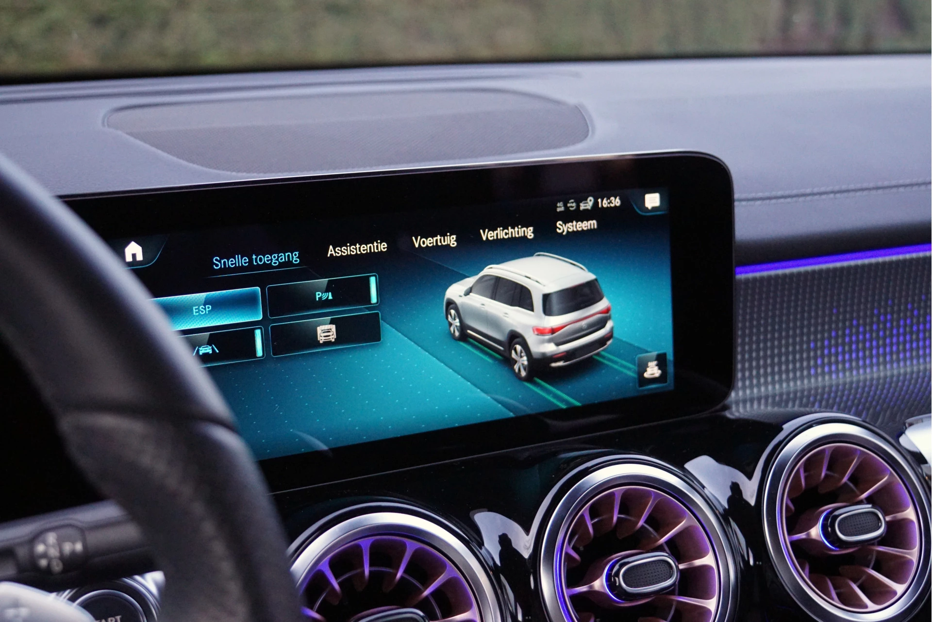Hoofdafbeelding Mercedes-Benz EQB