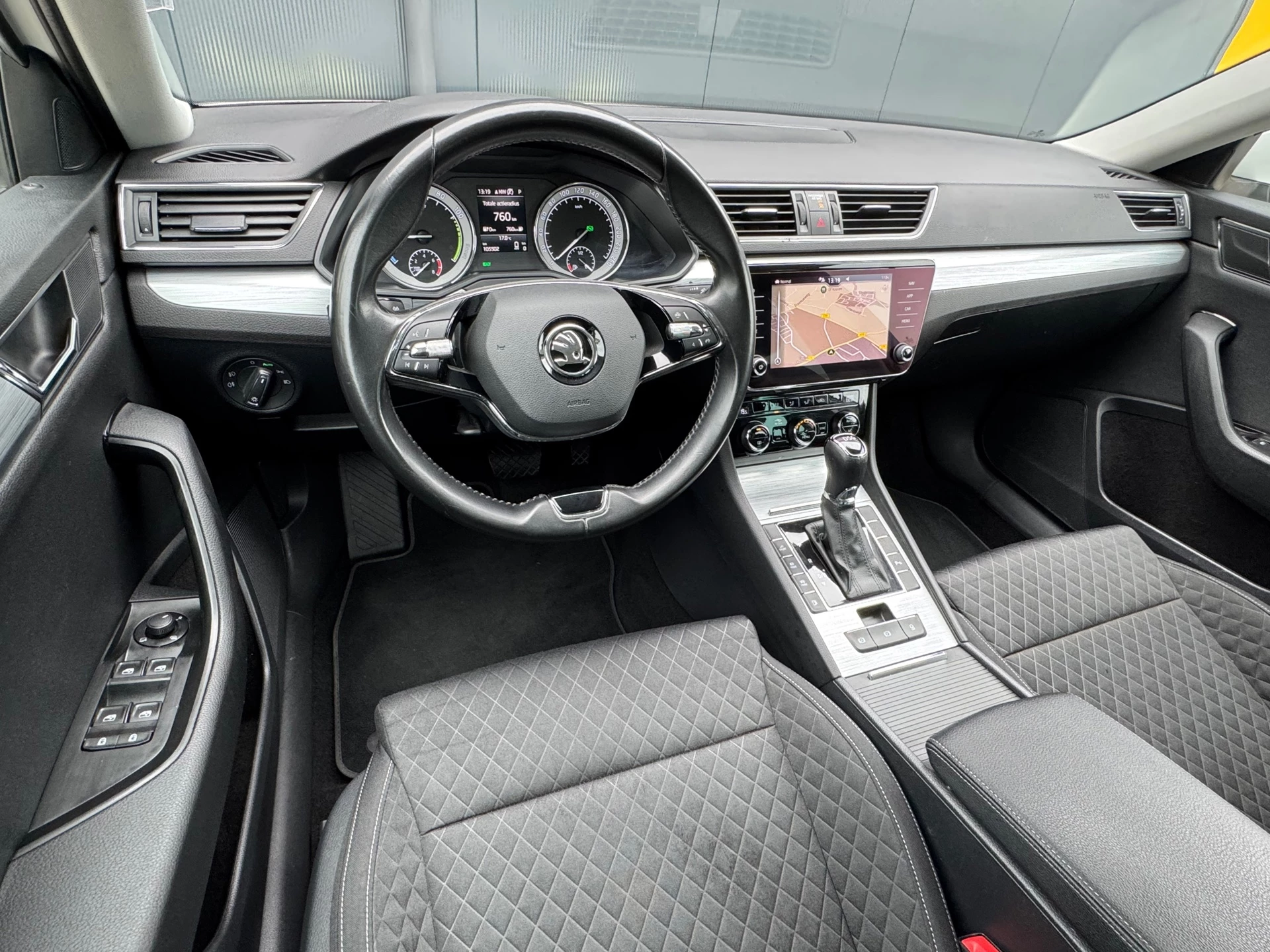 Hoofdafbeelding Škoda Superb