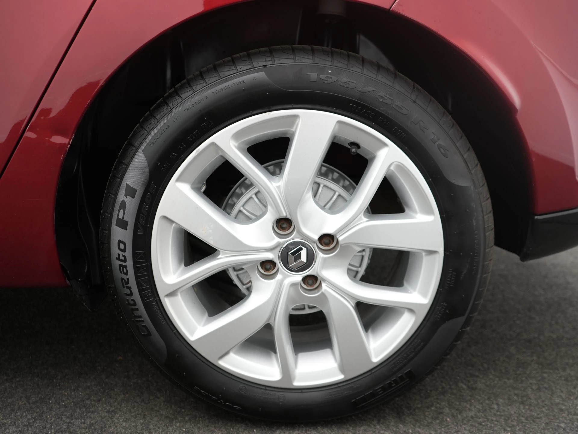 Hoofdafbeelding Renault Clio