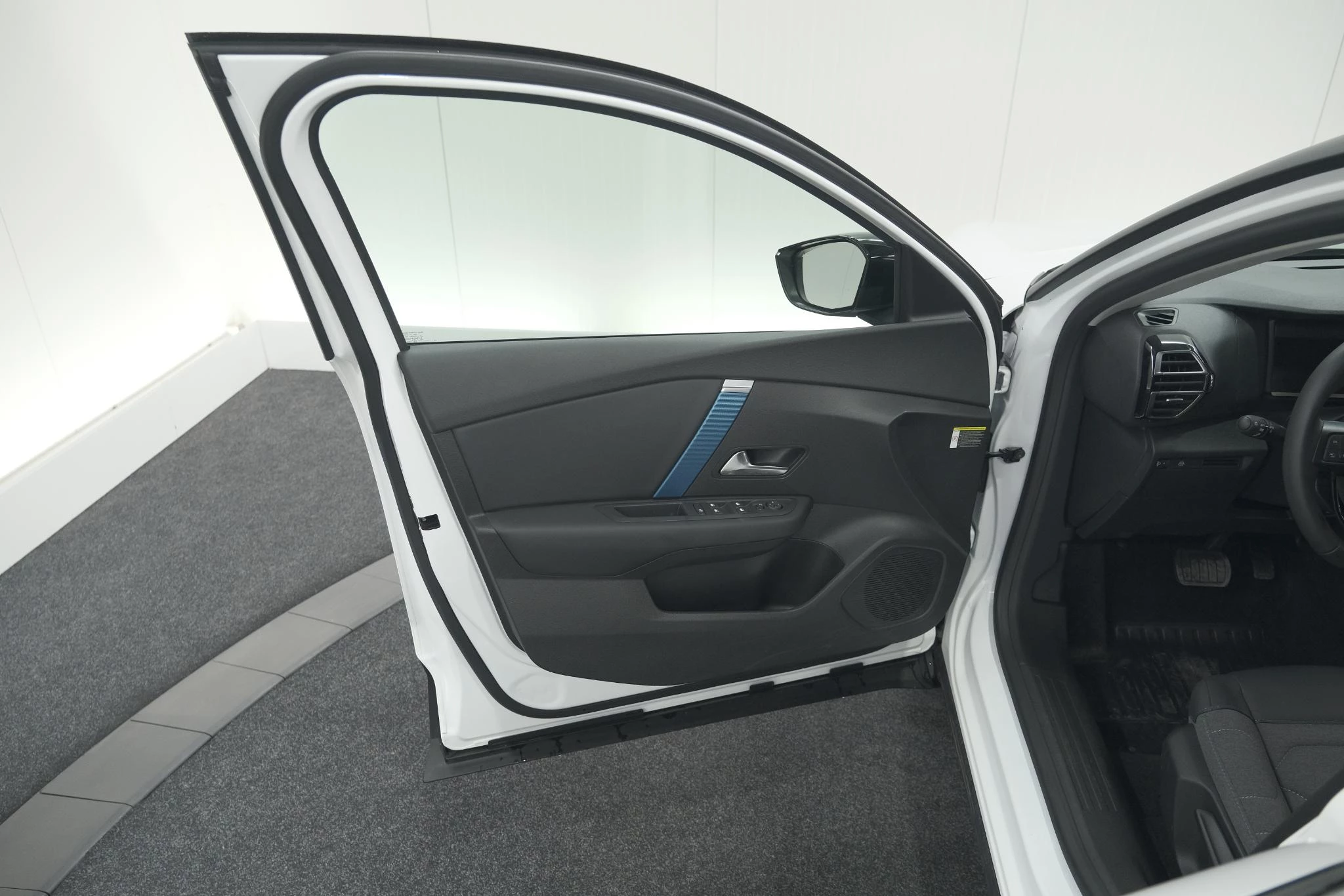 Hoofdafbeelding Citroën ë-C4