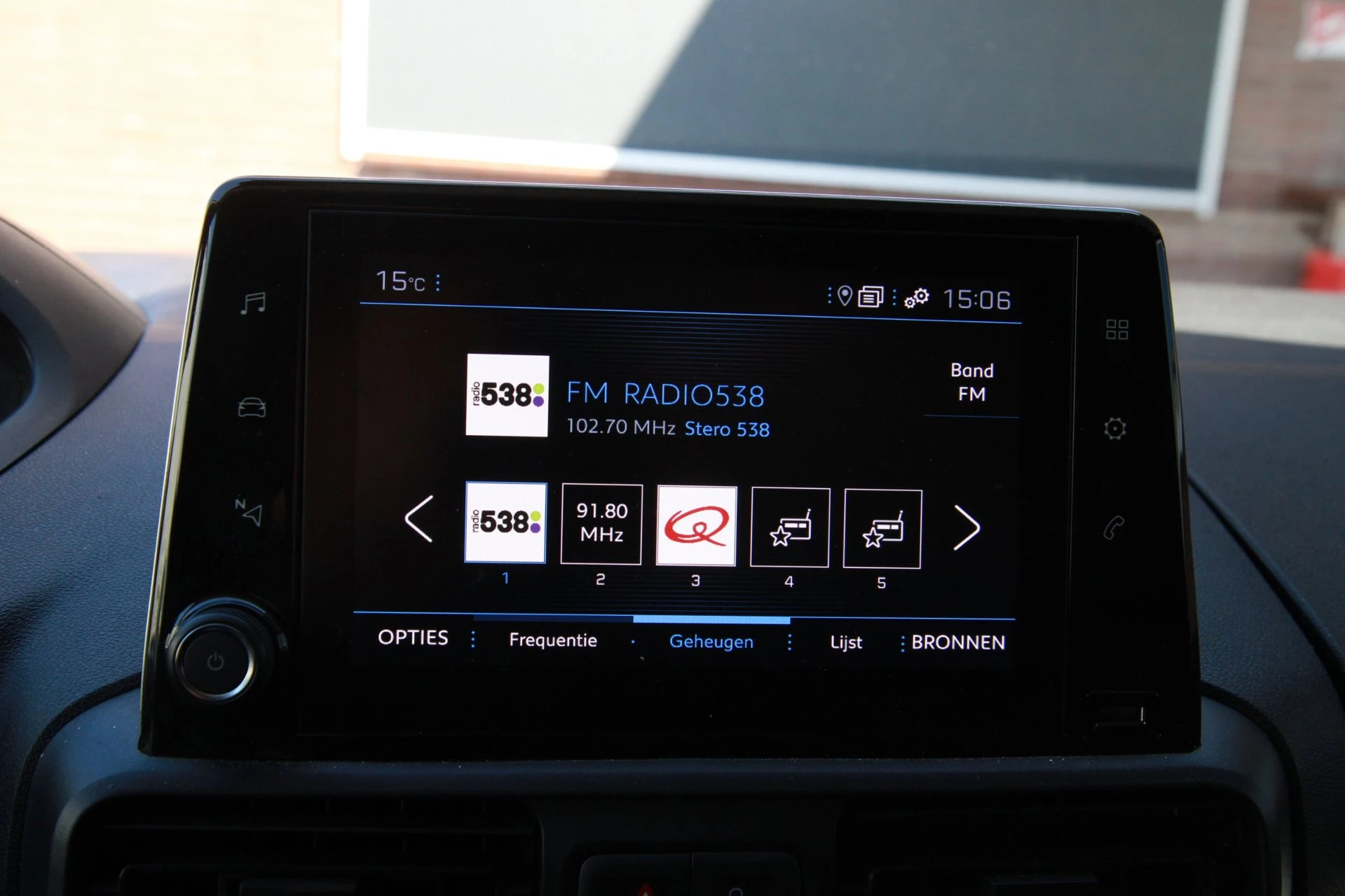 Hoofdafbeelding Peugeot Partner