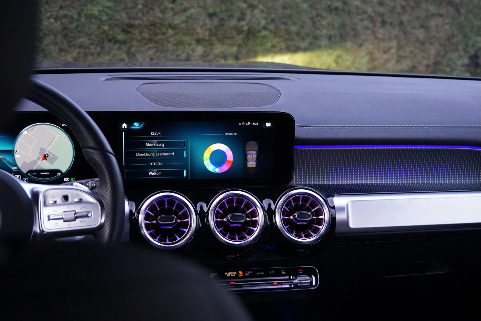 Hoofdafbeelding Mercedes-Benz EQB