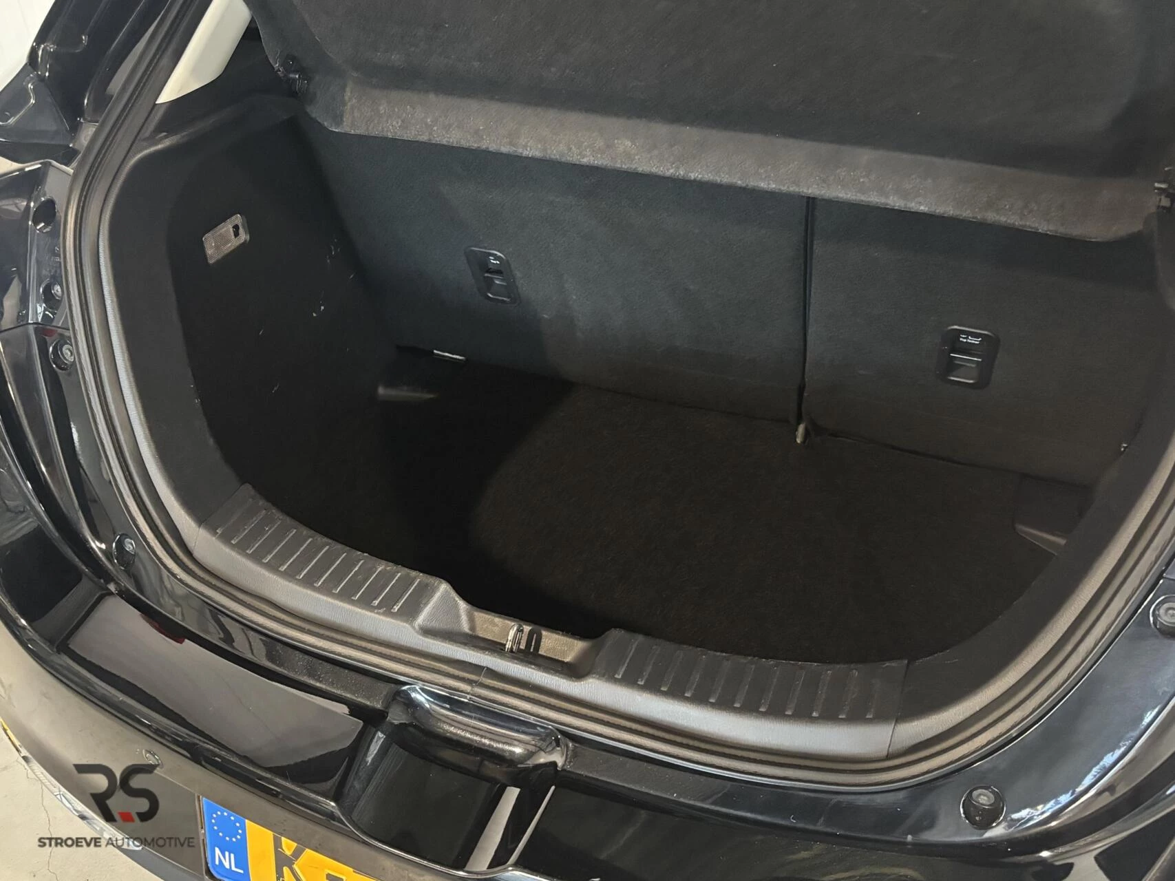 Hoofdafbeelding Mazda 2