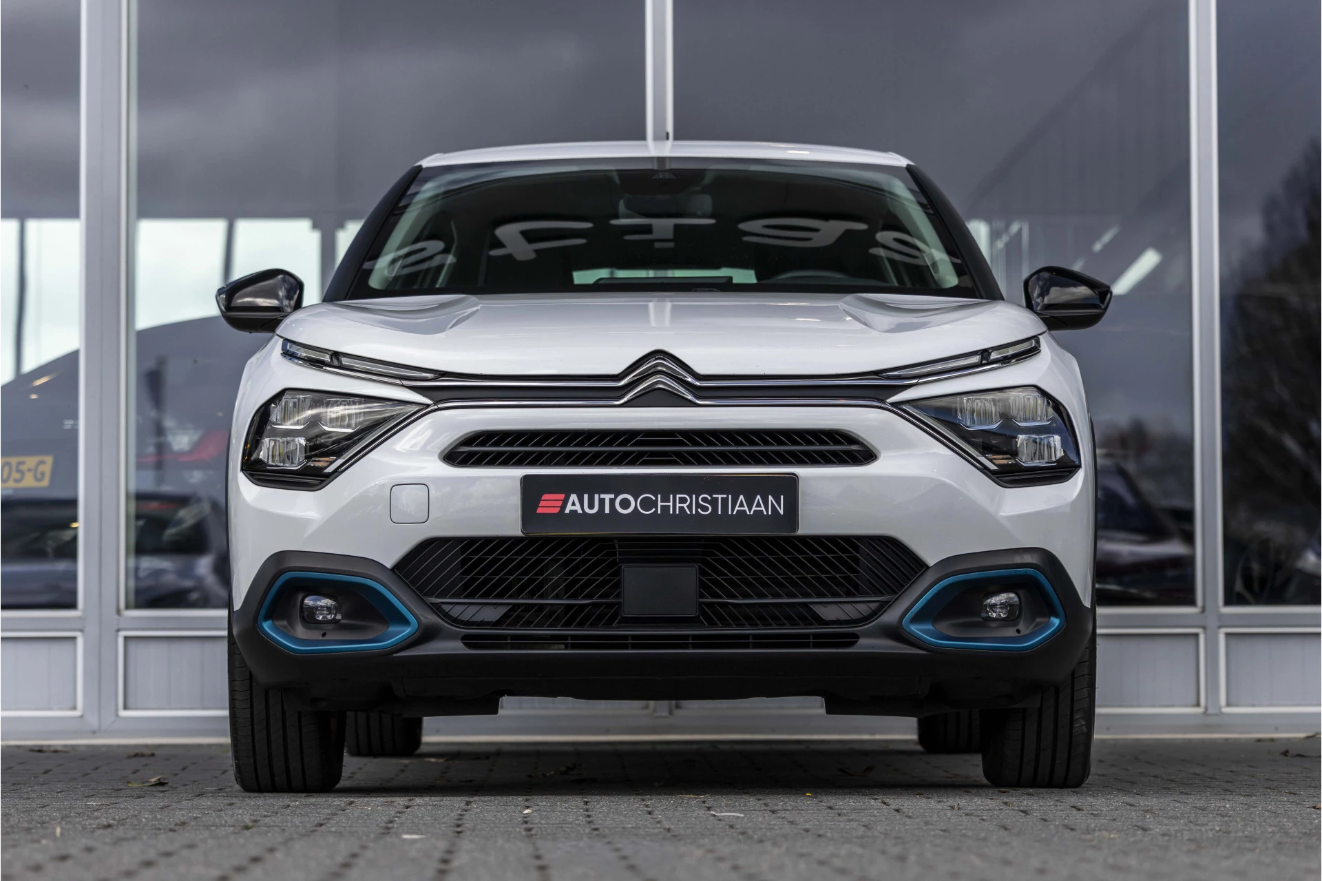 Hoofdafbeelding Citroën ë-C4