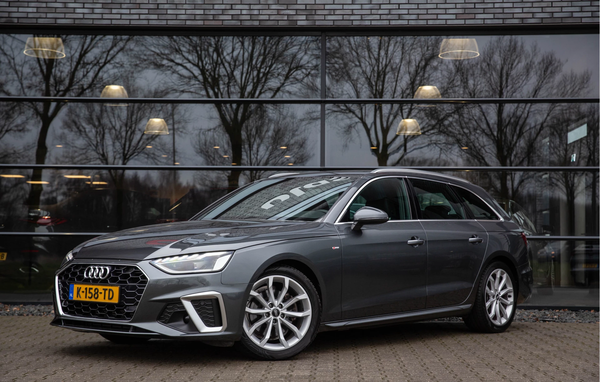 Hoofdafbeelding Audi A4