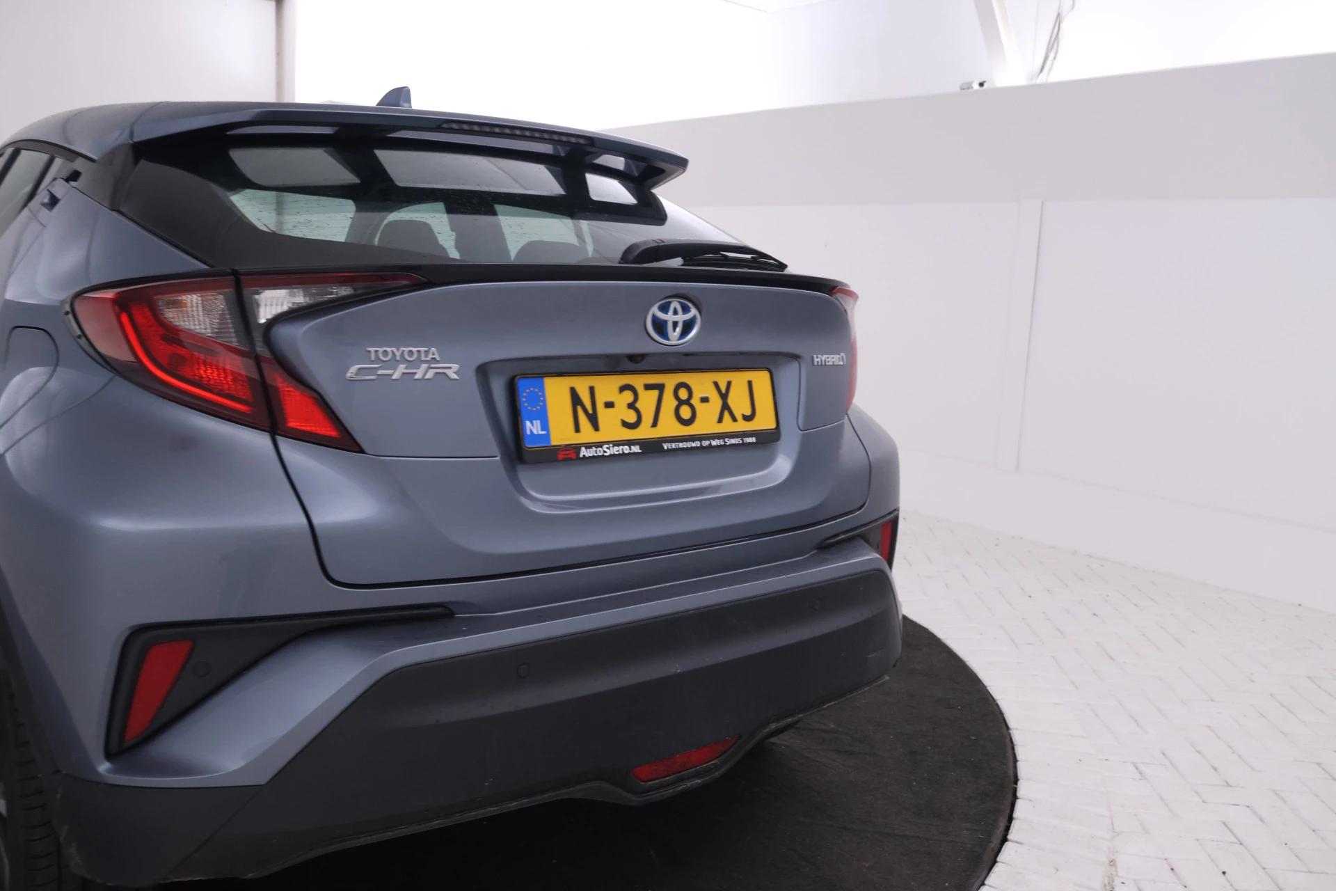 Hoofdafbeelding Toyota C-HR