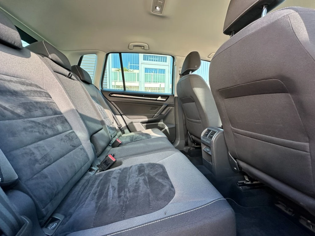 Hoofdafbeelding Volkswagen Golf Sportsvan