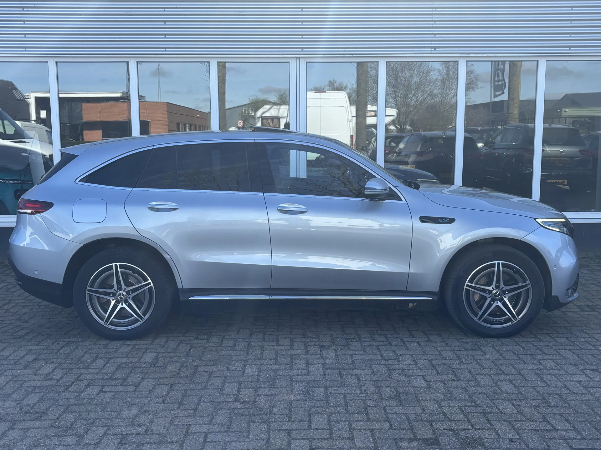 Hoofdafbeelding Mercedes-Benz EQC