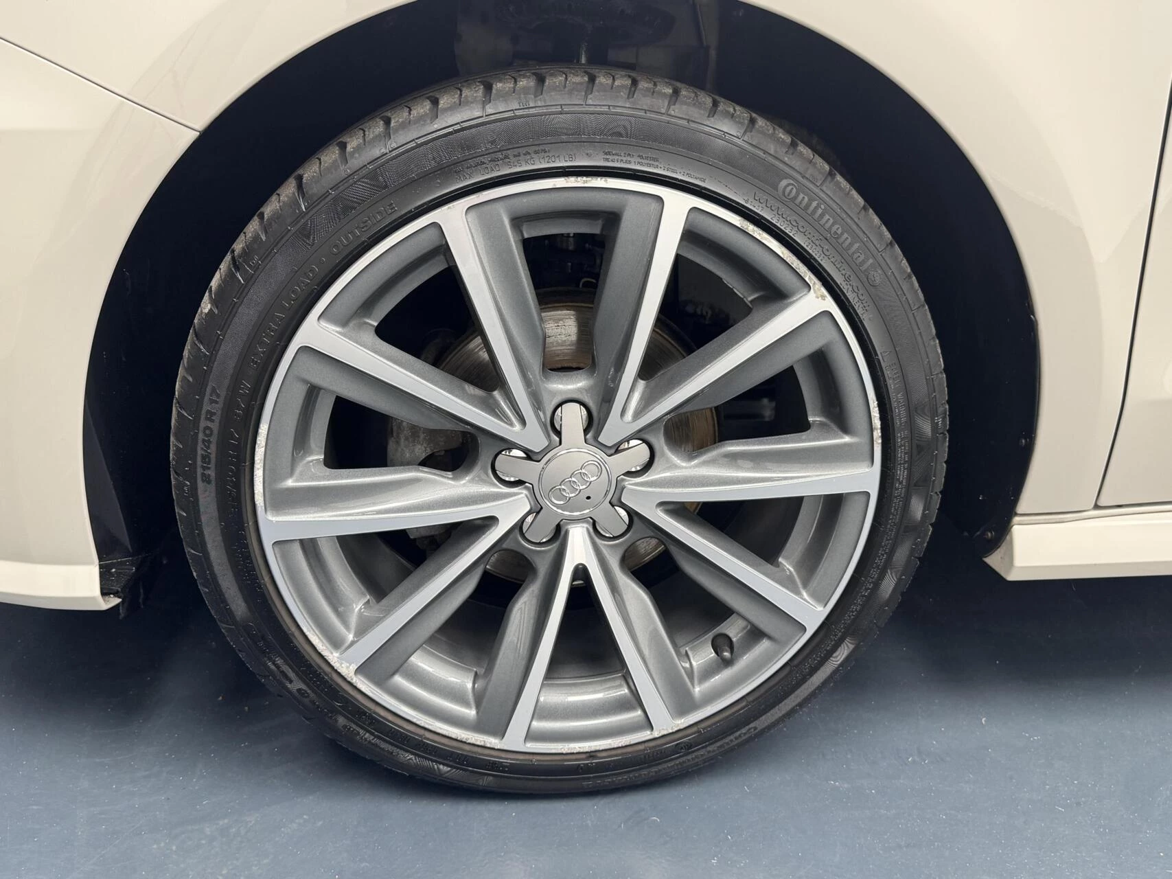 Hoofdafbeelding Audi 1.0 TFSi S-Line Airco-Navigatie-Cr.contr-Lm17''velgen