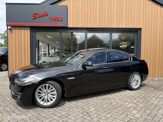 BMW 5-serie 520i Luxury Edition 184 PK | M-Sport | Pano-Dak  | elek. Stoelen | Stoelverwarming | Bruin leder | Stoelverwarming