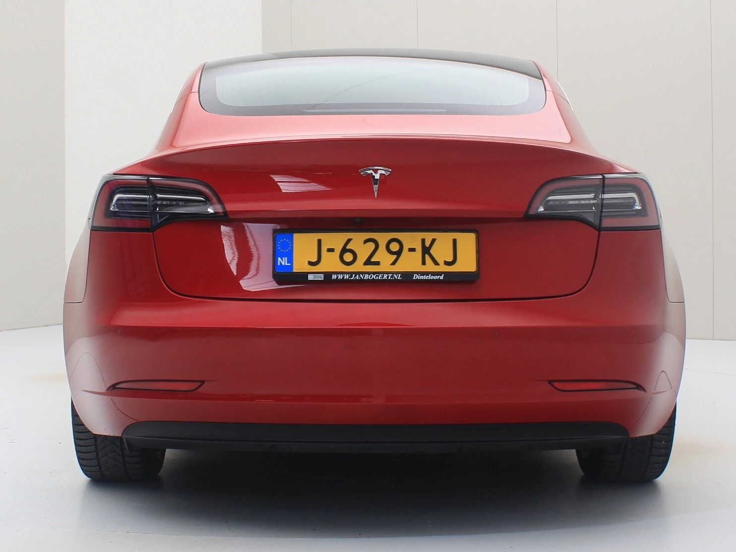 Hoofdafbeelding Tesla Model 3