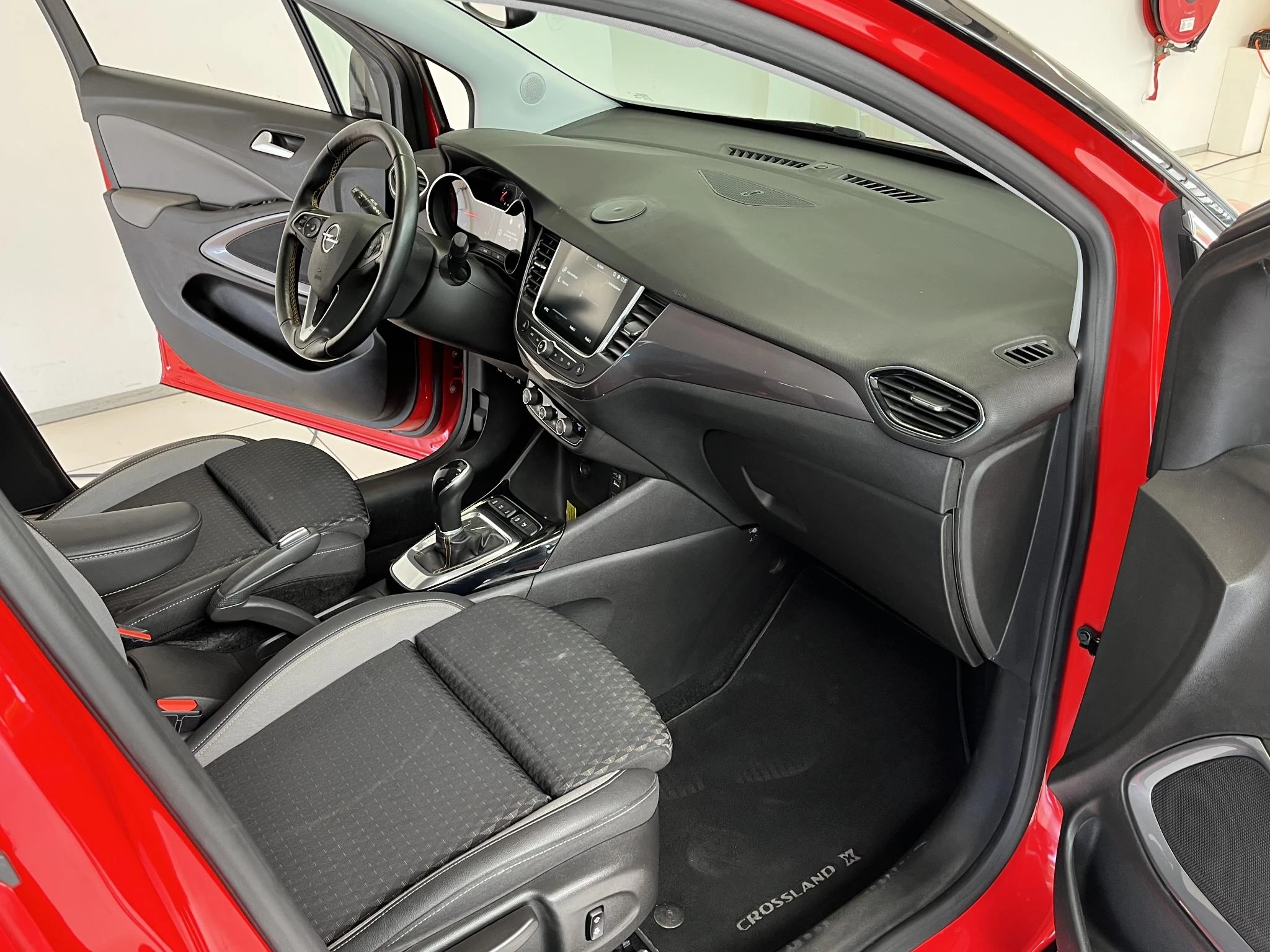 Hoofdafbeelding Opel Crossland X