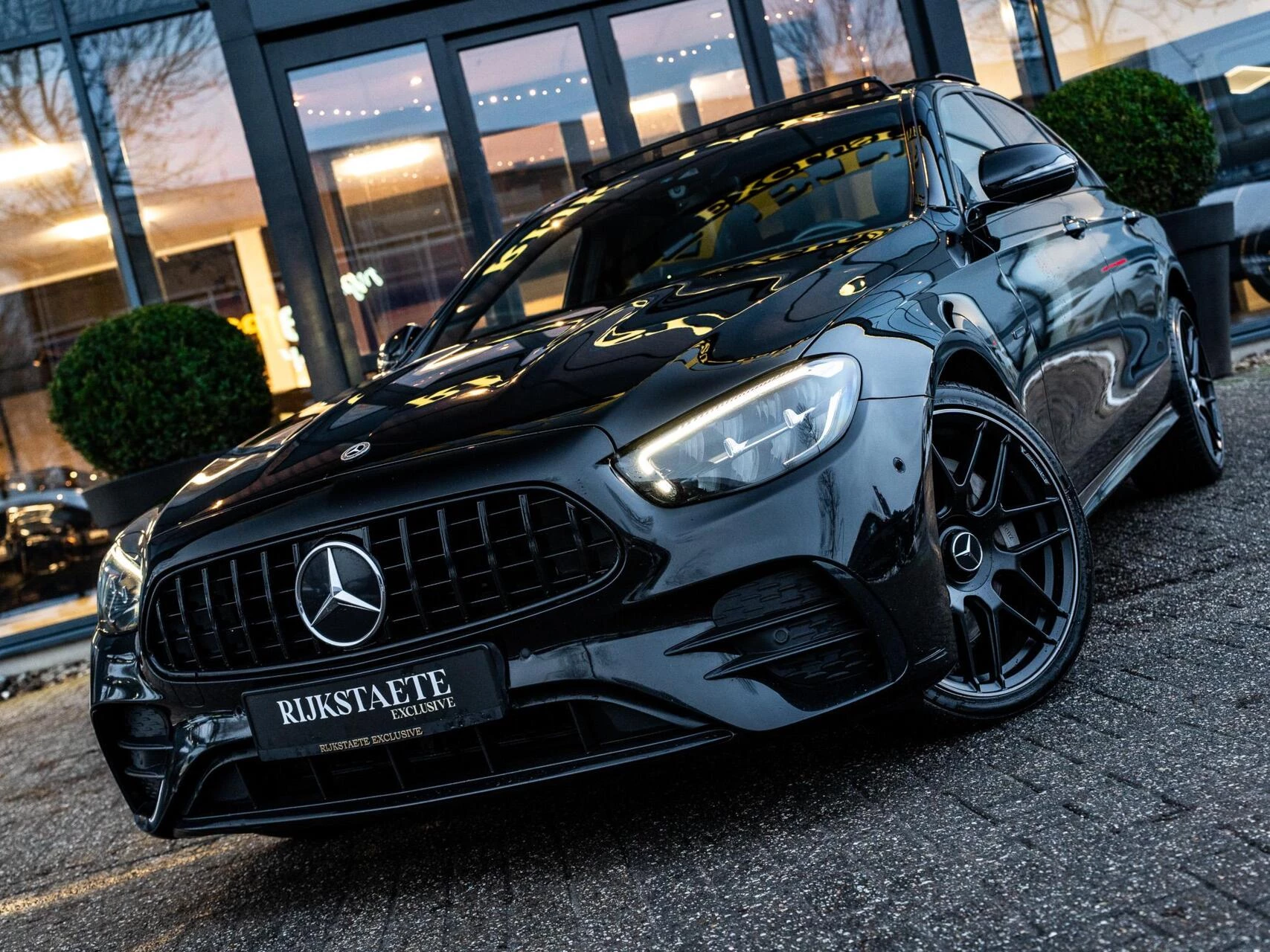 Hoofdafbeelding Mercedes-Benz E-Klasse