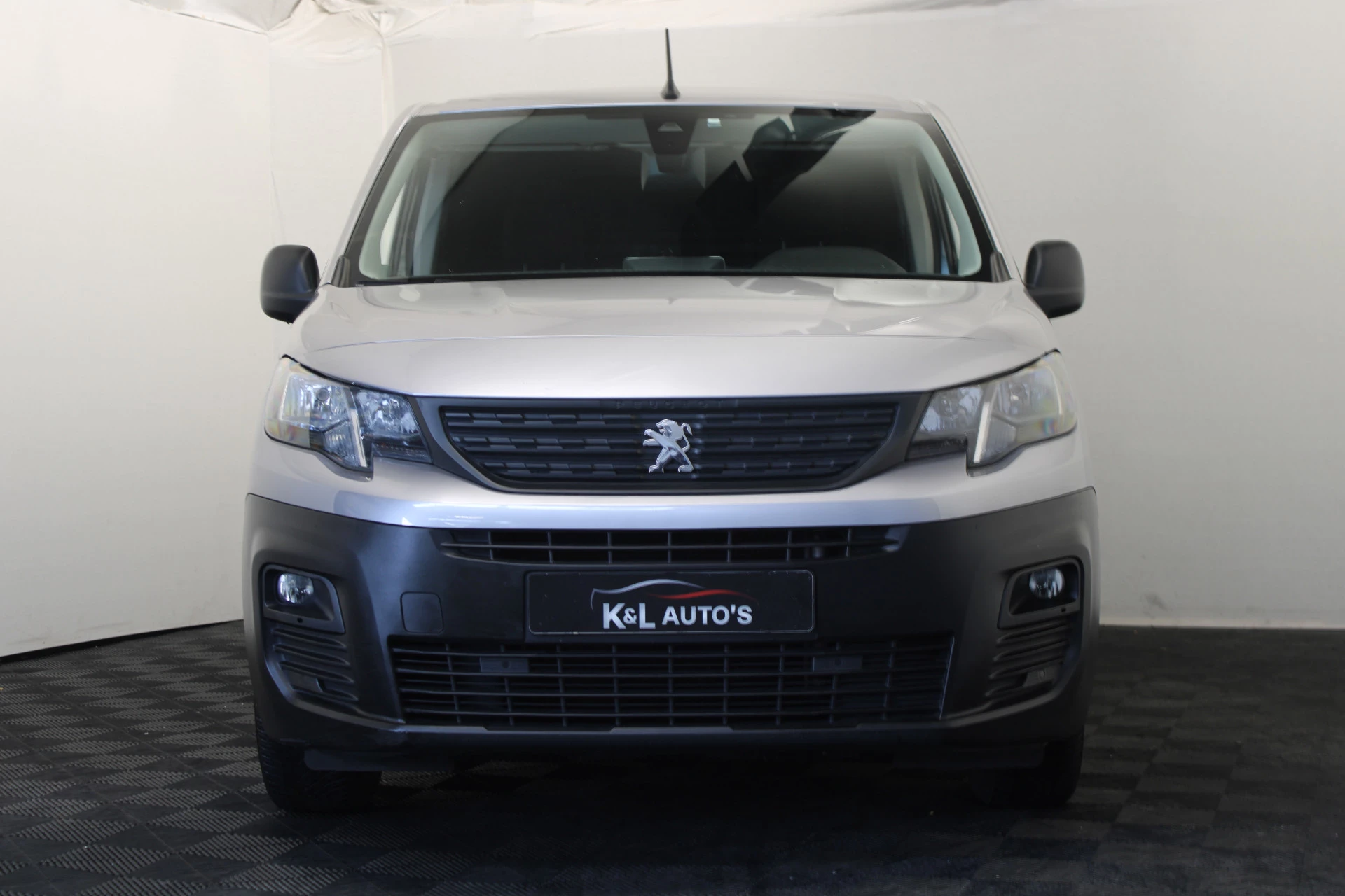 Hoofdafbeelding Peugeot Partner