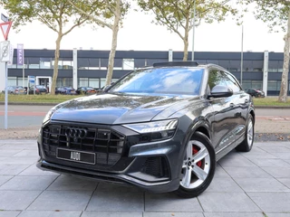 Hoofdafbeelding Audi Q8 Audi Q8 55 TFSI e quattro S-Line 380PK | Pano | Leer | B&O | 360° | Nightvision | Head-up | Memory | Stoel Ventilatie |