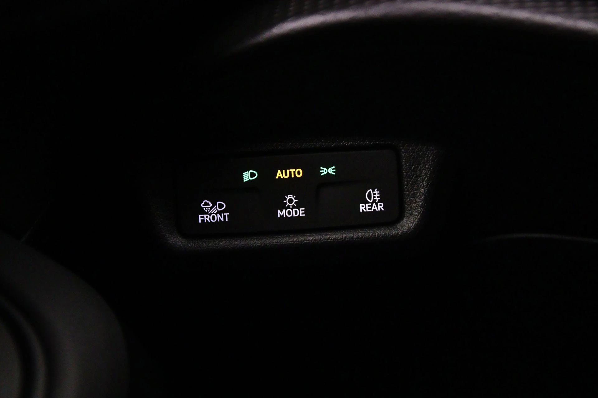 Hoofdafbeelding CUPRA Tavascan