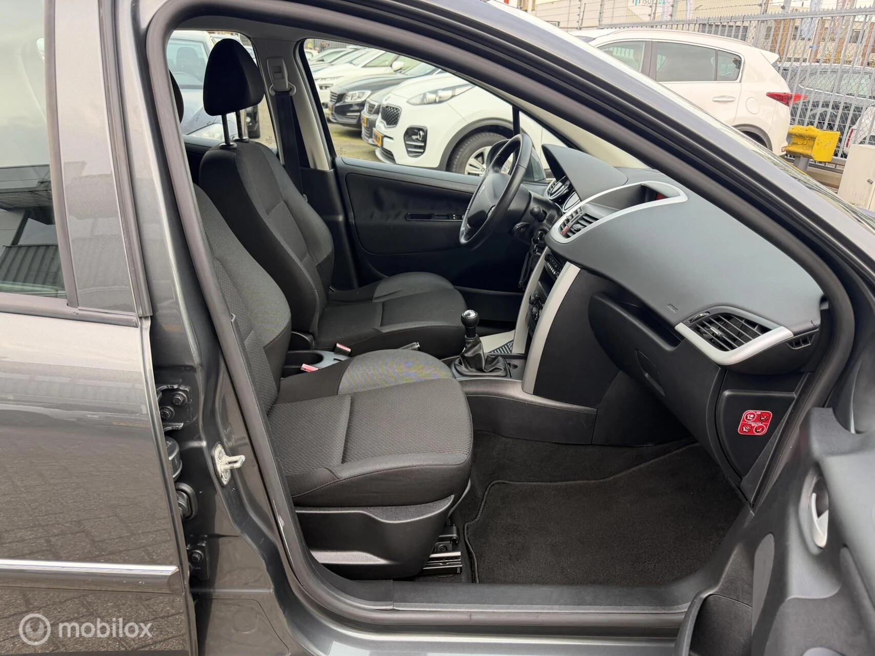 Hoofdafbeelding Peugeot 207