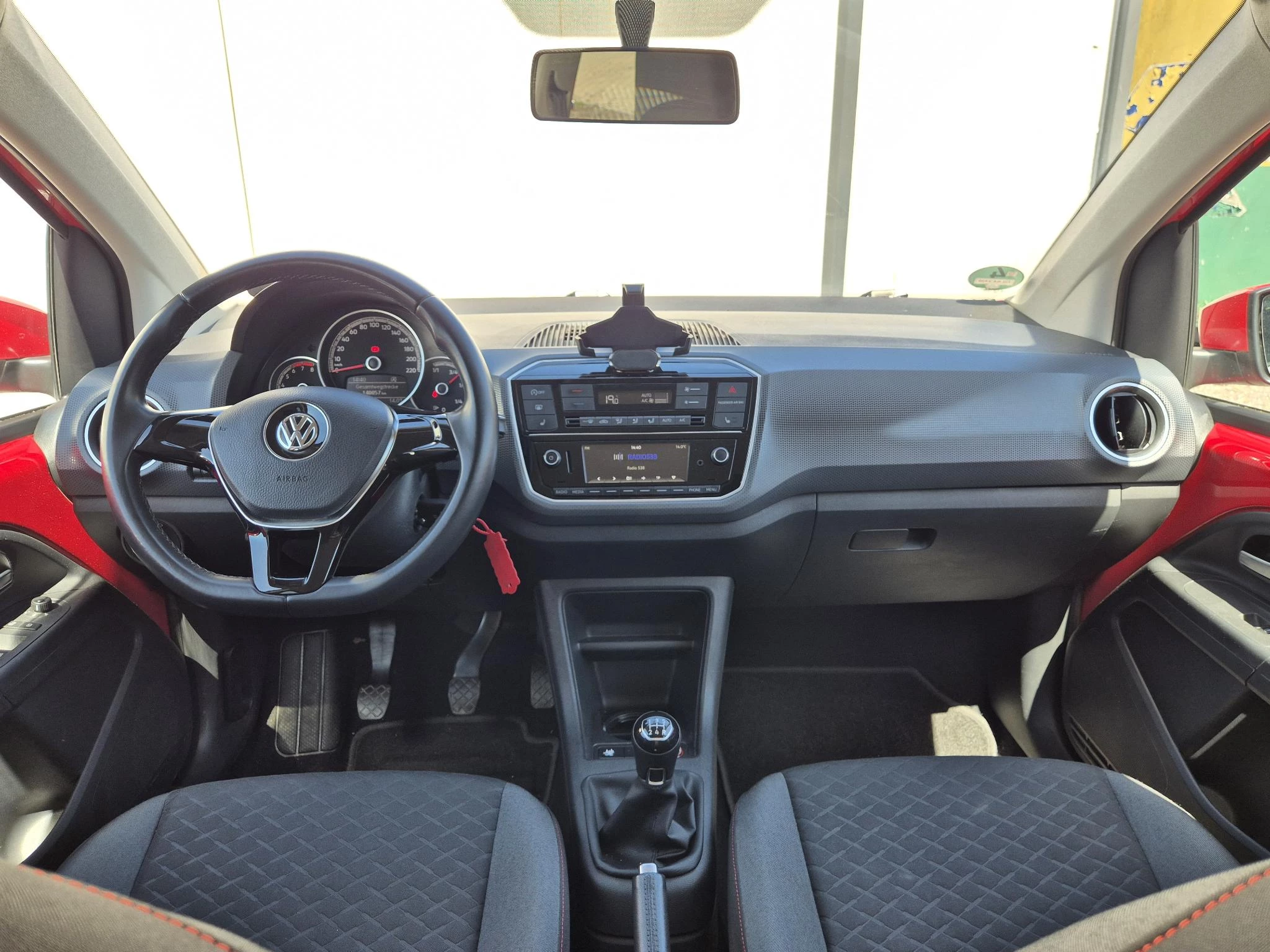 Hoofdafbeelding Volkswagen up!
