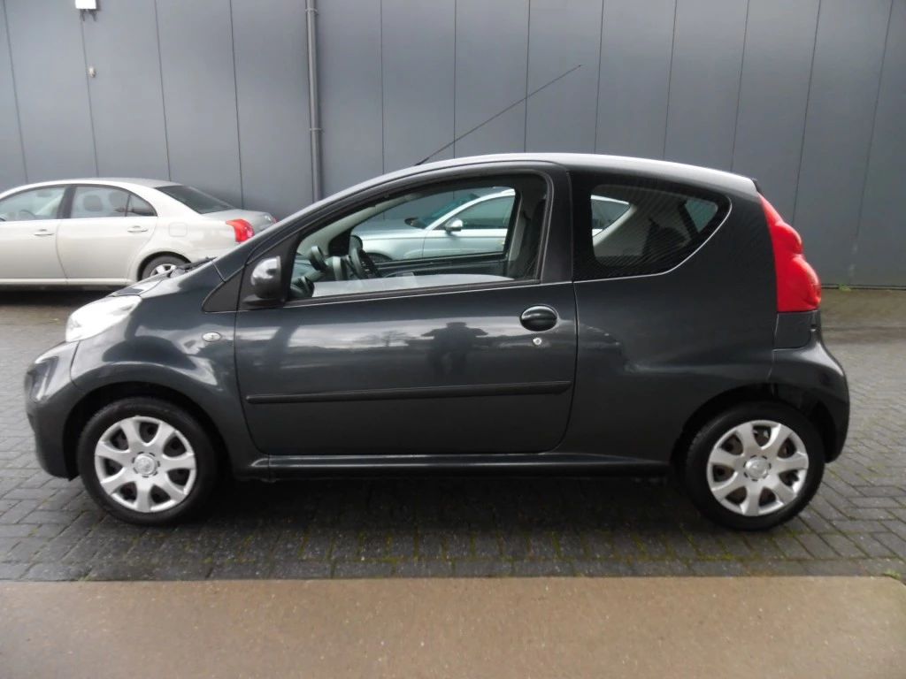 Hoofdafbeelding Peugeot 107