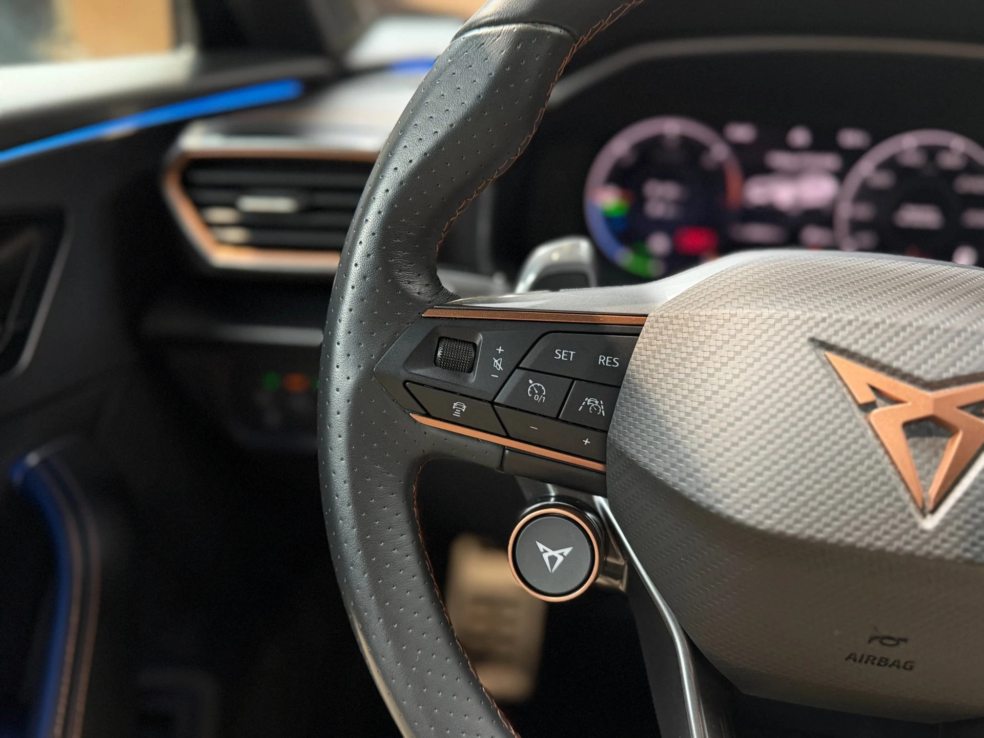 Hoofdafbeelding CUPRA Formentor