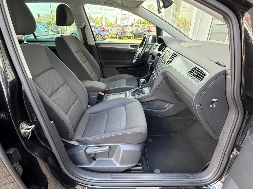 Hoofdafbeelding Volkswagen Golf Sportsvan