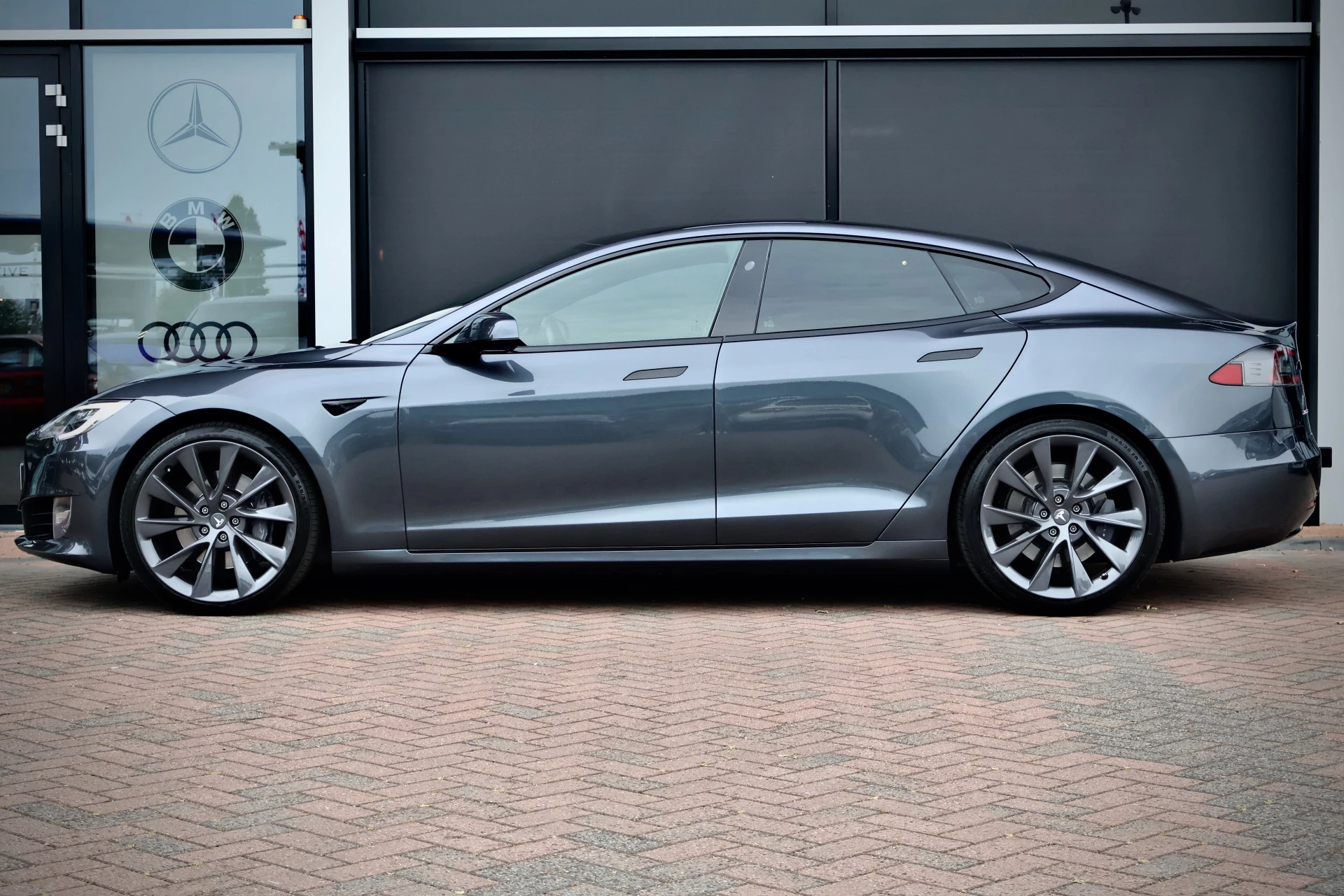 Hoofdafbeelding Tesla Model S
