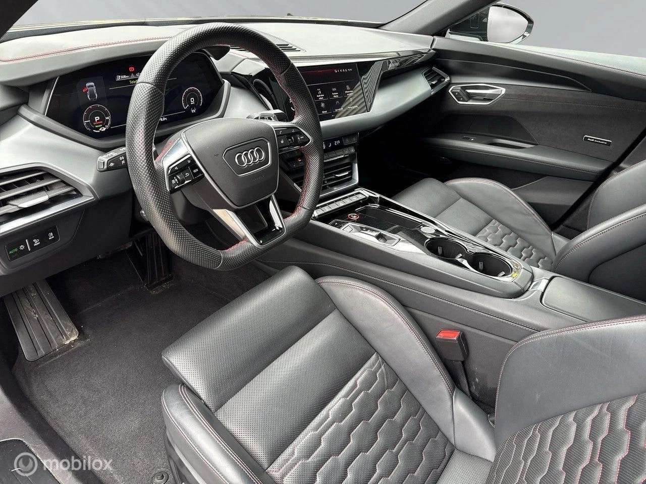 Hoofdafbeelding Audi e-tron GT