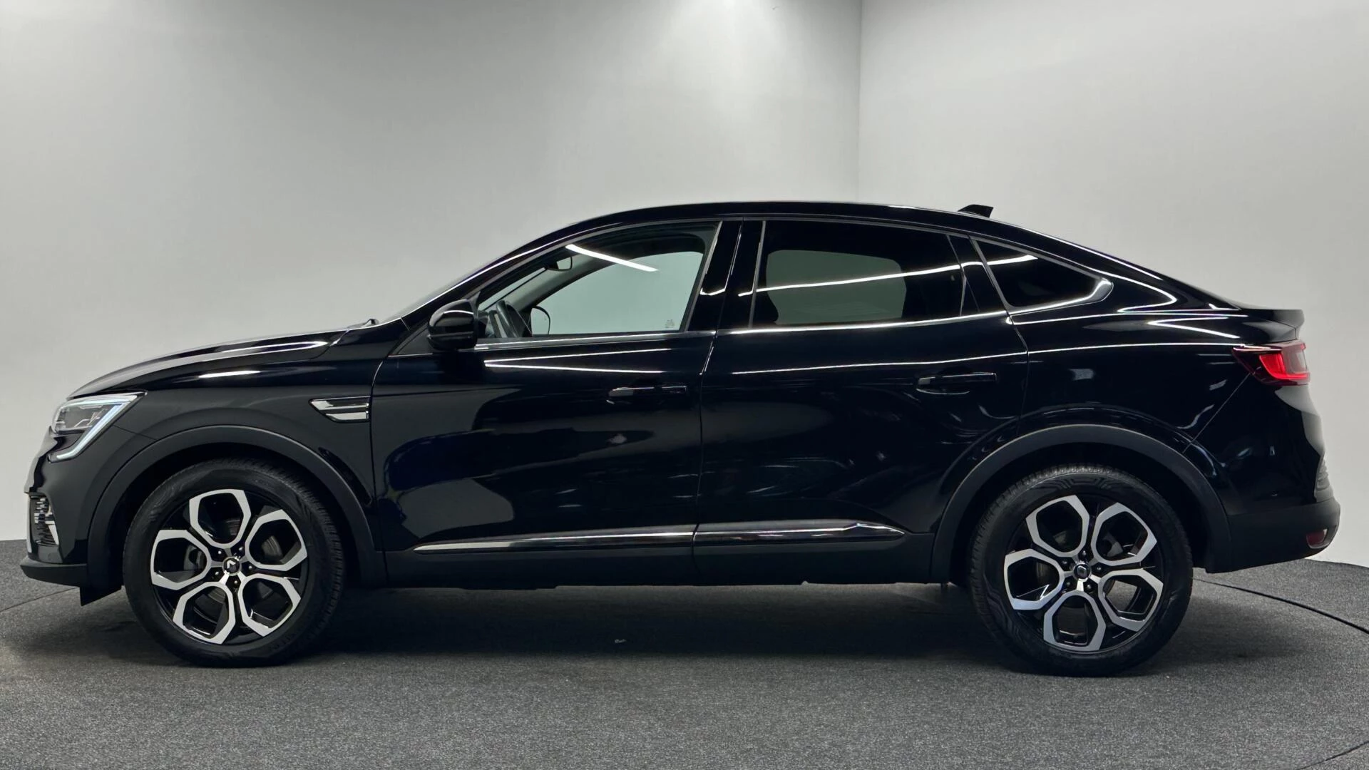 Hoofdafbeelding Renault Arkana