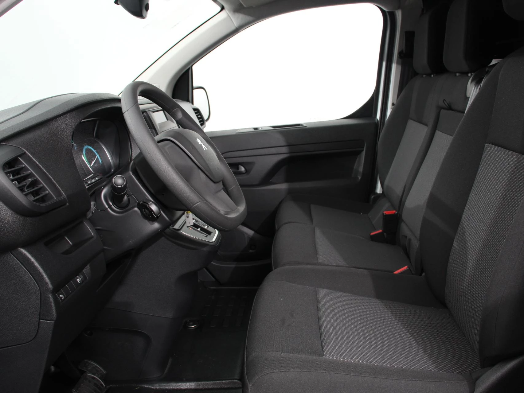 Hoofdafbeelding Peugeot e-Expert