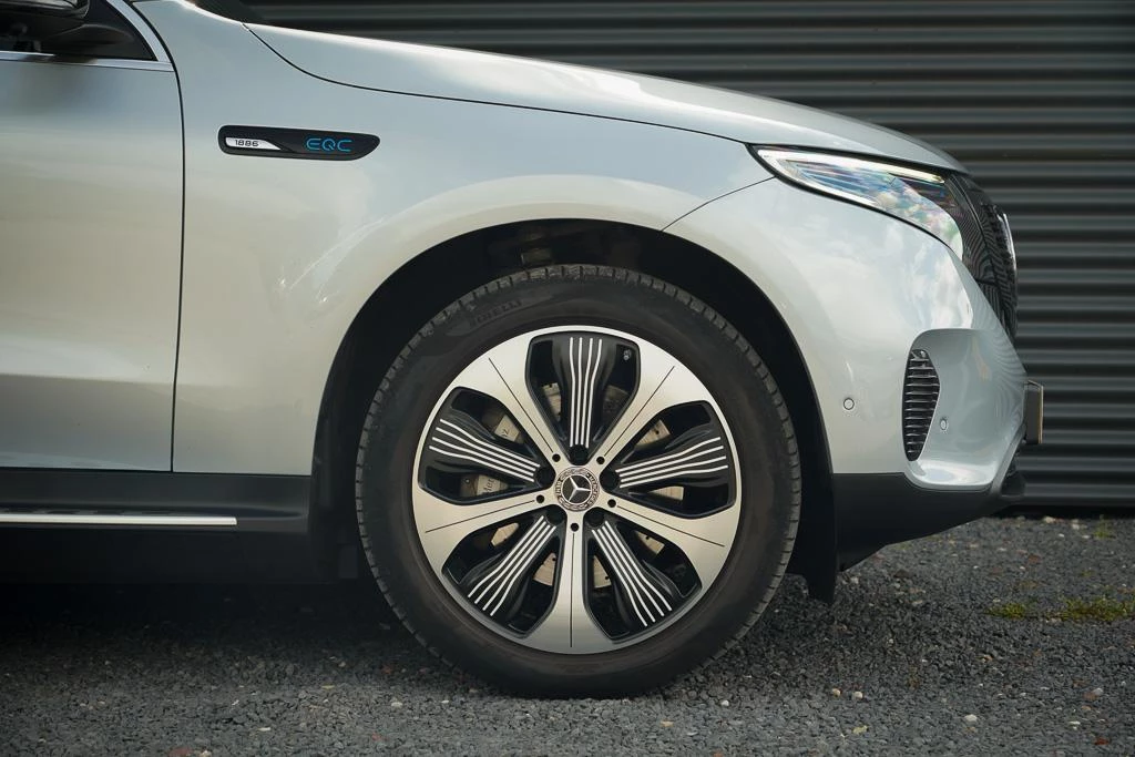 Hoofdafbeelding Mercedes-Benz EQC