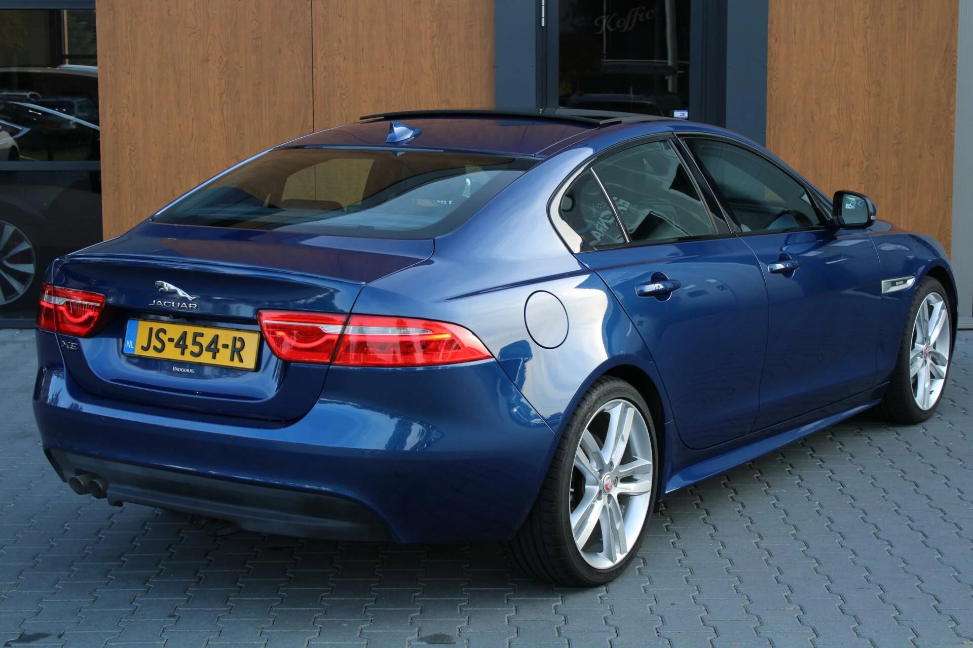 Hoofdafbeelding Jaguar XE