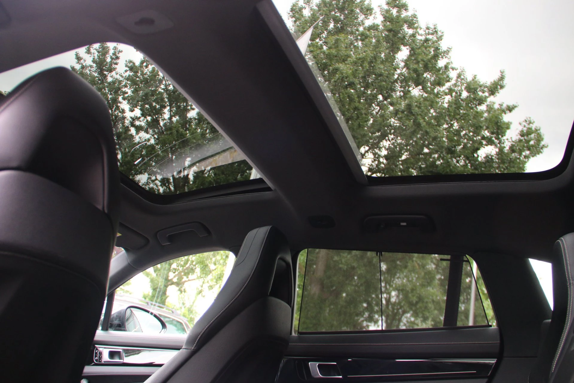 Hoofdafbeelding Porsche Panamera