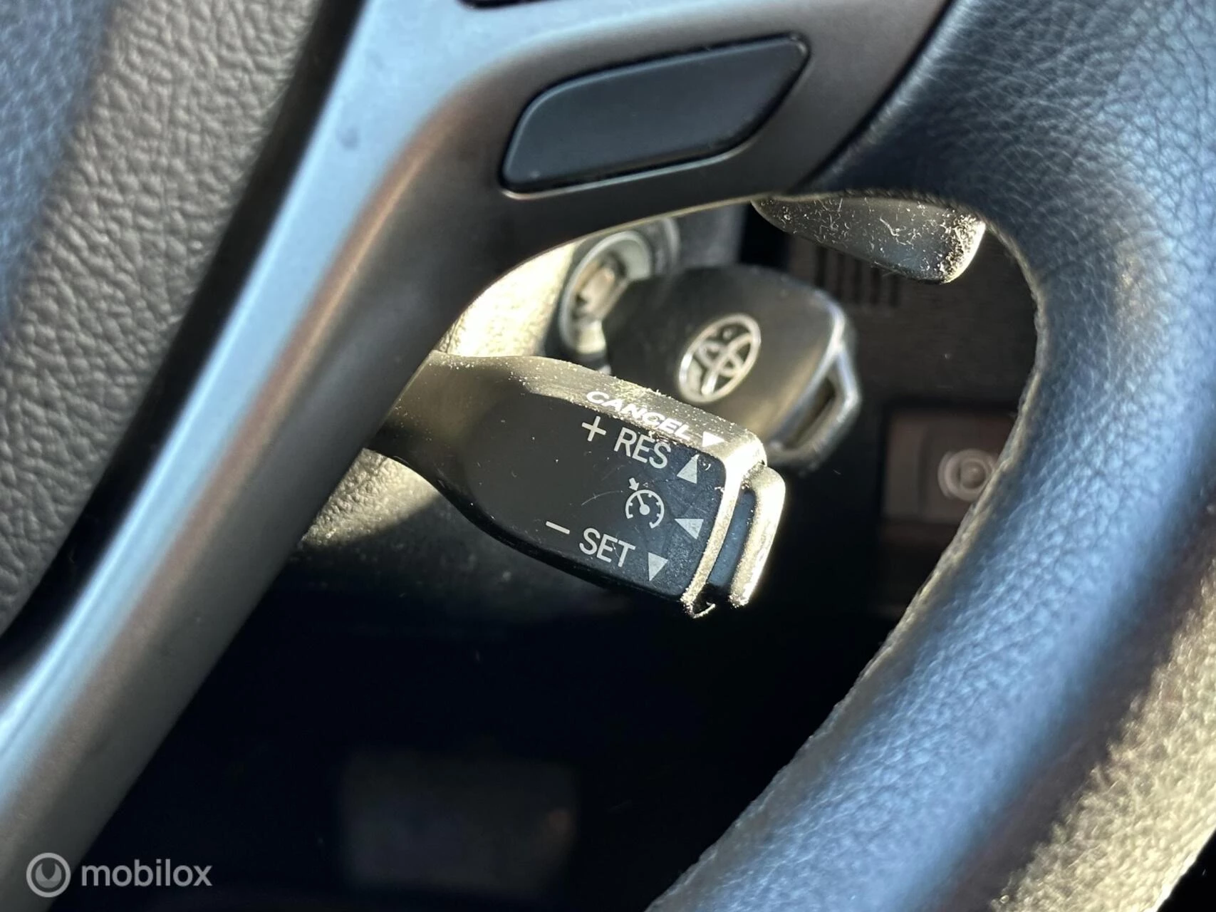 Hoofdafbeelding Toyota Avensis