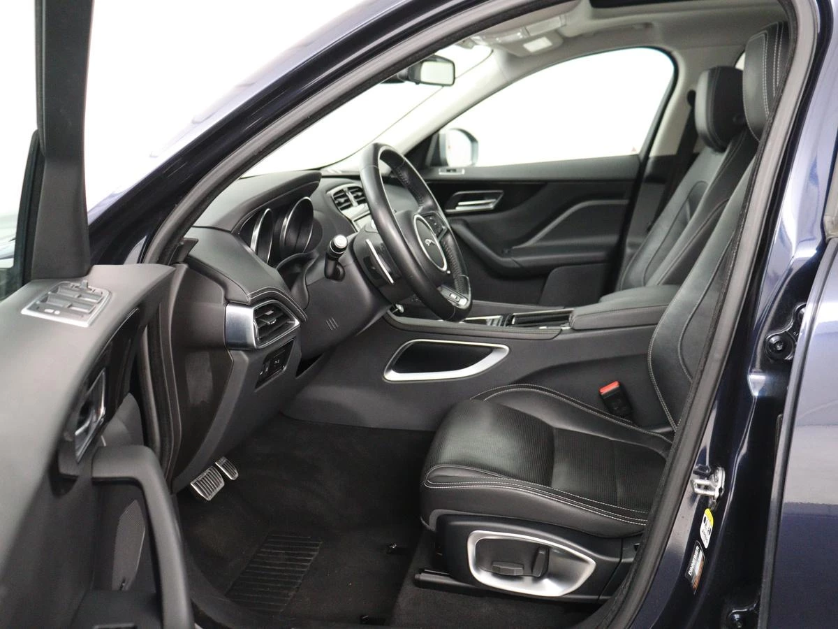 Hoofdafbeelding Jaguar F-PACE