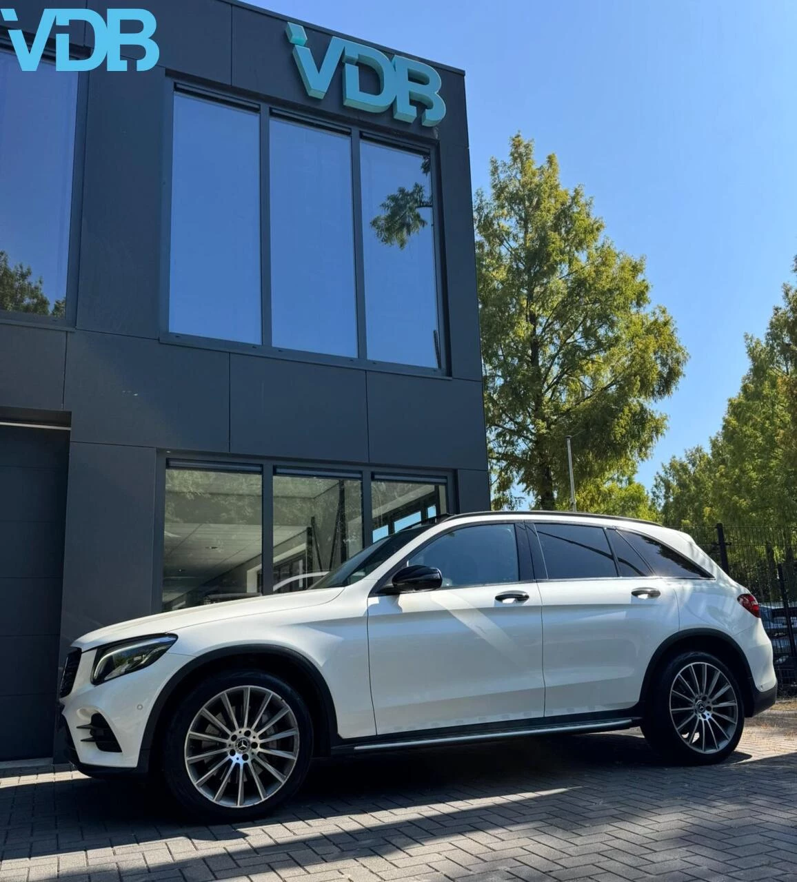 Hoofdafbeelding Mercedes-Benz GLC