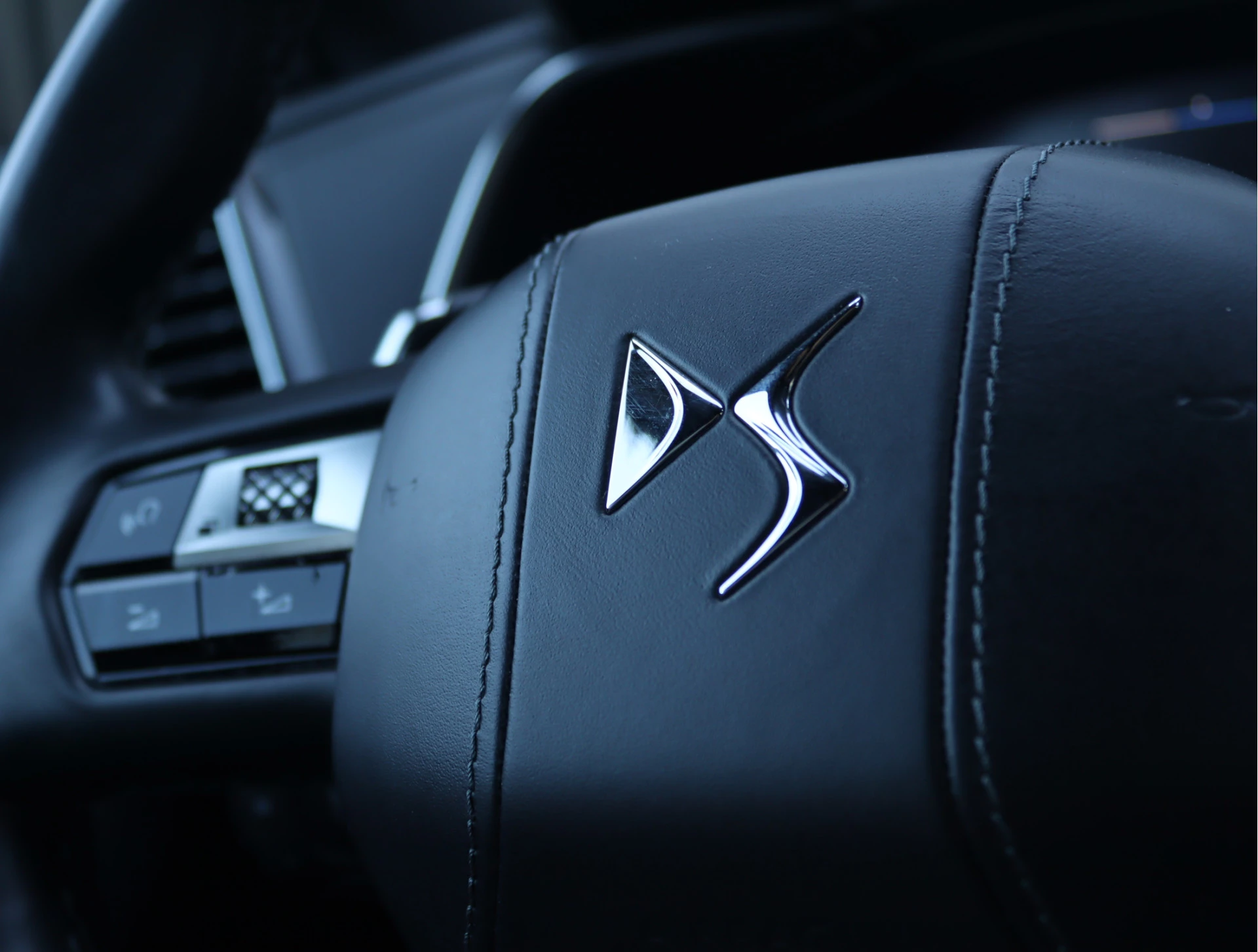 Hoofdafbeelding DS DS 7